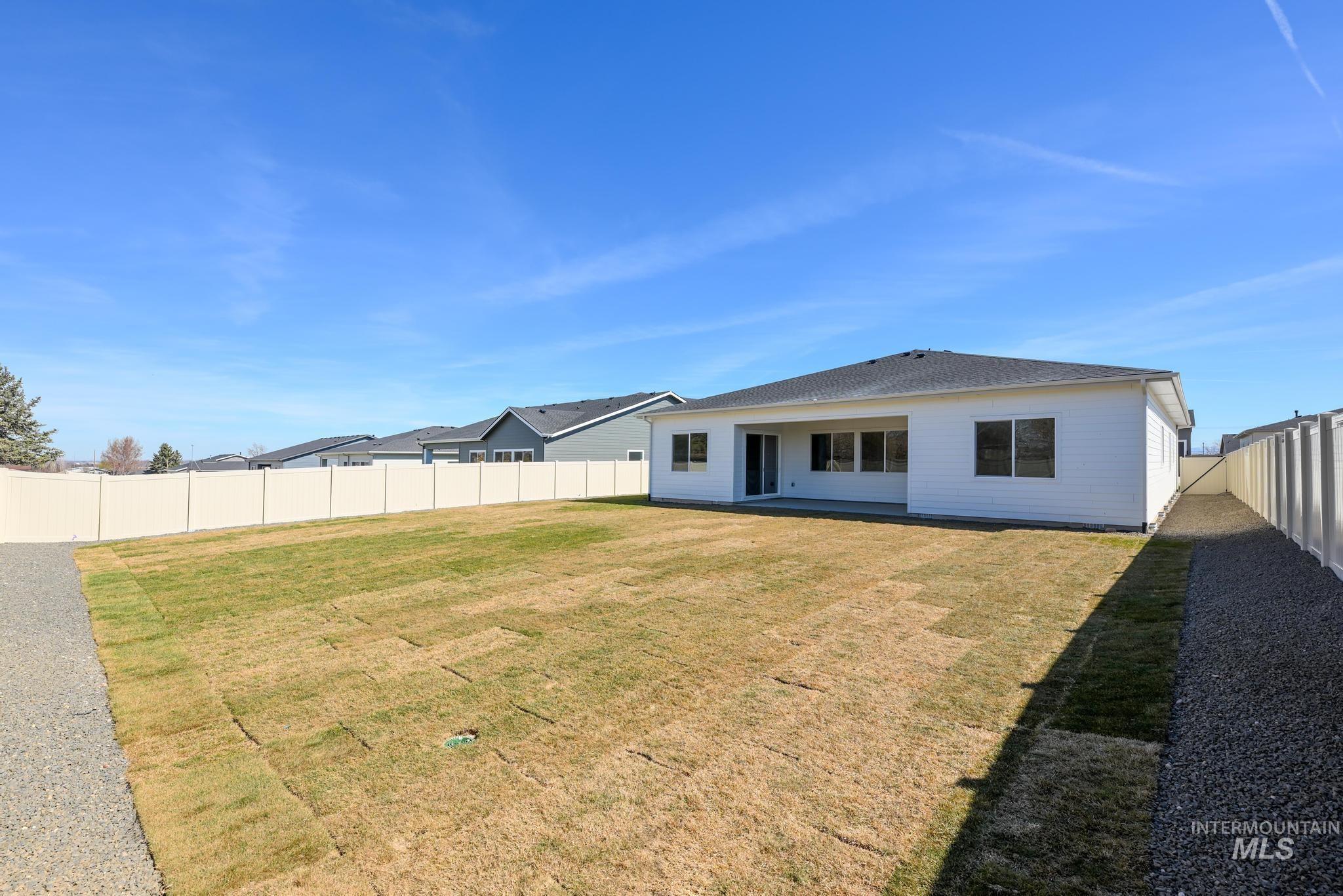 3787 N Kelseyville Way, Star, Idaho 83669, 3 Bedrooms, 2.5 Bathrooms, Residential For Sale, Price $659,000, 98990997