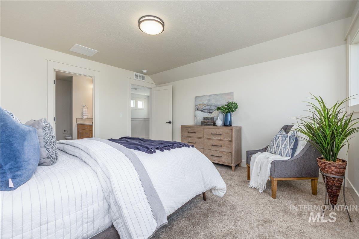 1185 N Meadowglen Ave, Meridian, Idaho 83642, 3 Bedrooms, 2.5 Bathrooms, Residential For Sale, Price $529,900,MLS 98990998