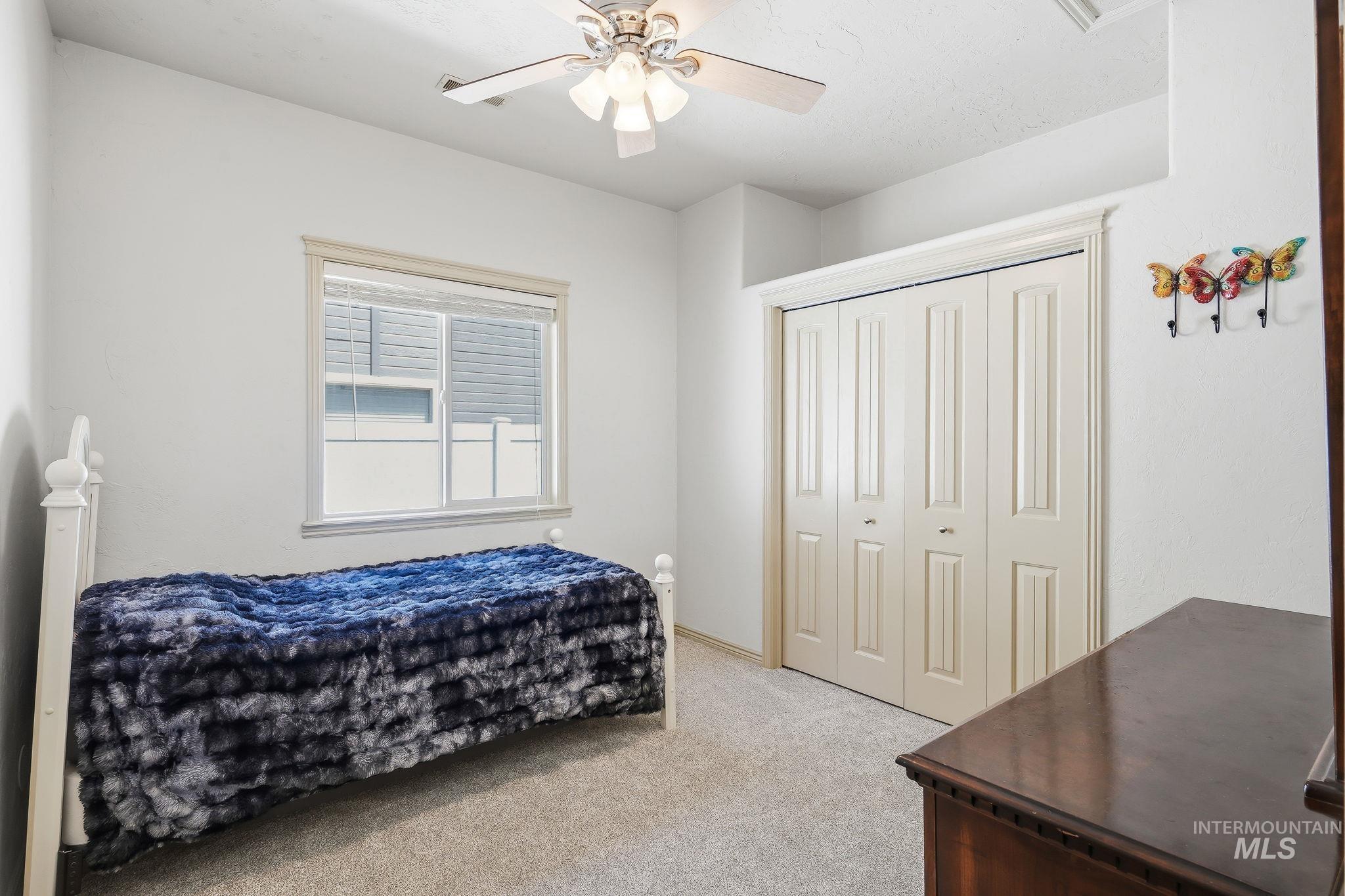 2750 S Bear Claw Way, Meridian, Idaho 83642-4469, 4 Bedrooms, 2.5 Bathrooms, Residential For Sale, Price $674,900,MLS 98991006