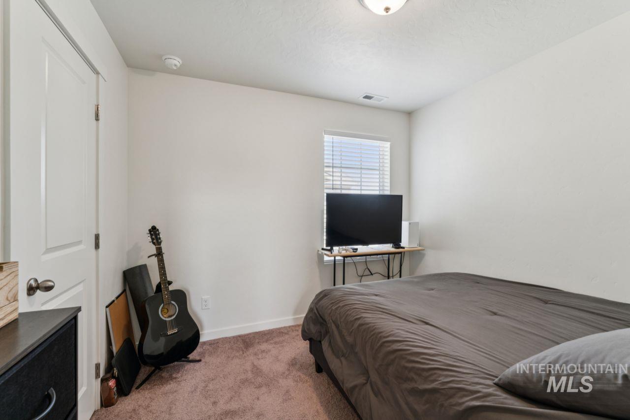 7838 E Hilton Head St, Nampa, Idaho 83687, 3 Bedrooms, 2.5 Bathrooms, Residential For Sale, Price $400,000, 98991007