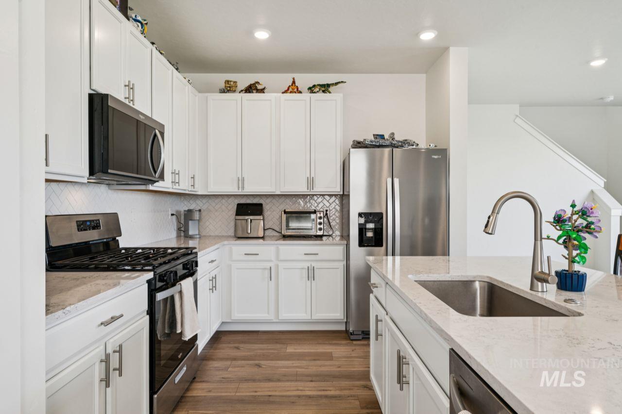 7838 E Hilton Head St, Nampa, Idaho 83687, 3 Bedrooms, 2.5 Bathrooms, Residential For Sale, Price $400,000, 98991007