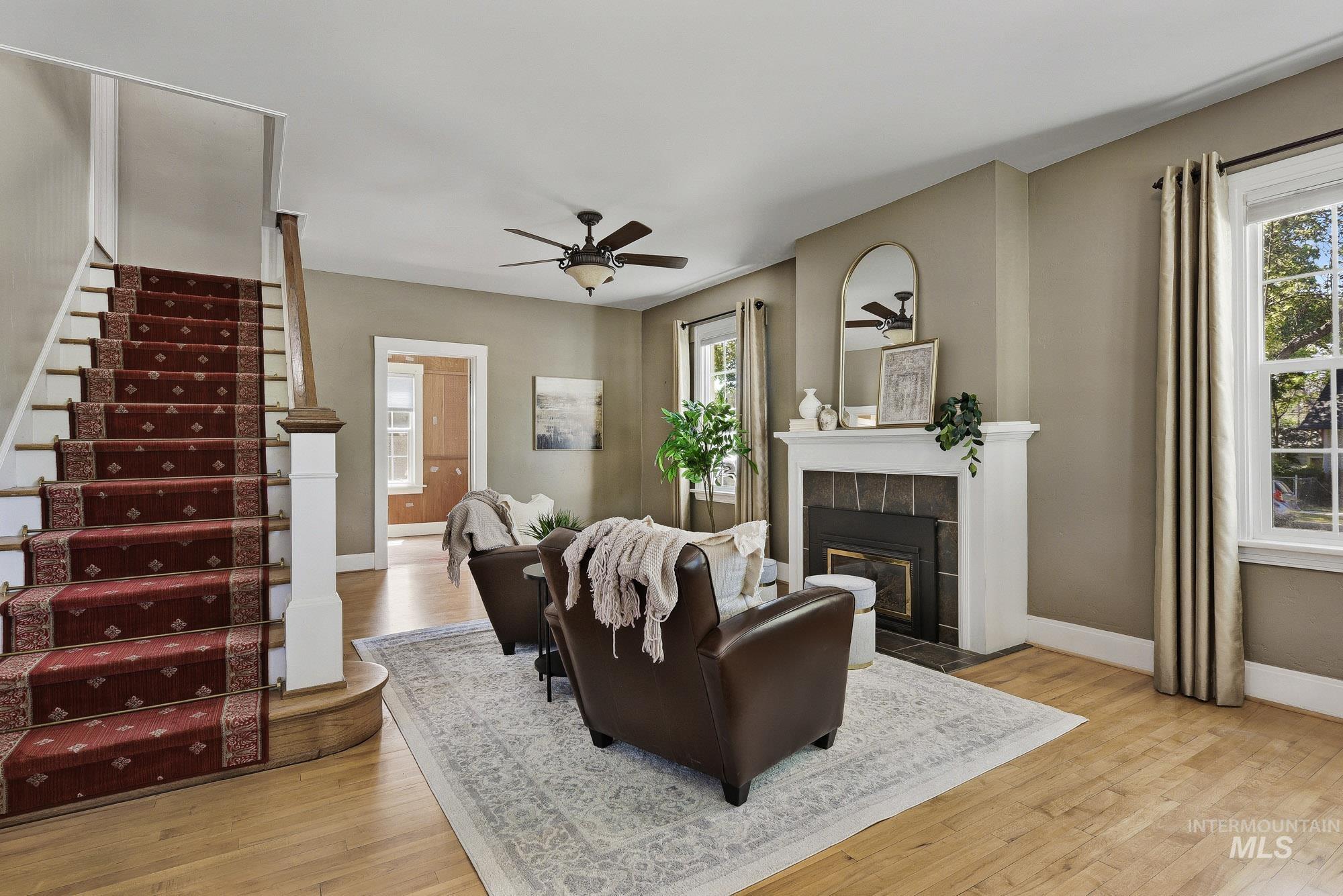 1904 Blaine St, Caldwell, Idaho 83605-4341, 4 Bedrooms, 2 Bathrooms, Residential For Sale, Price $474,950,MLS 98991009