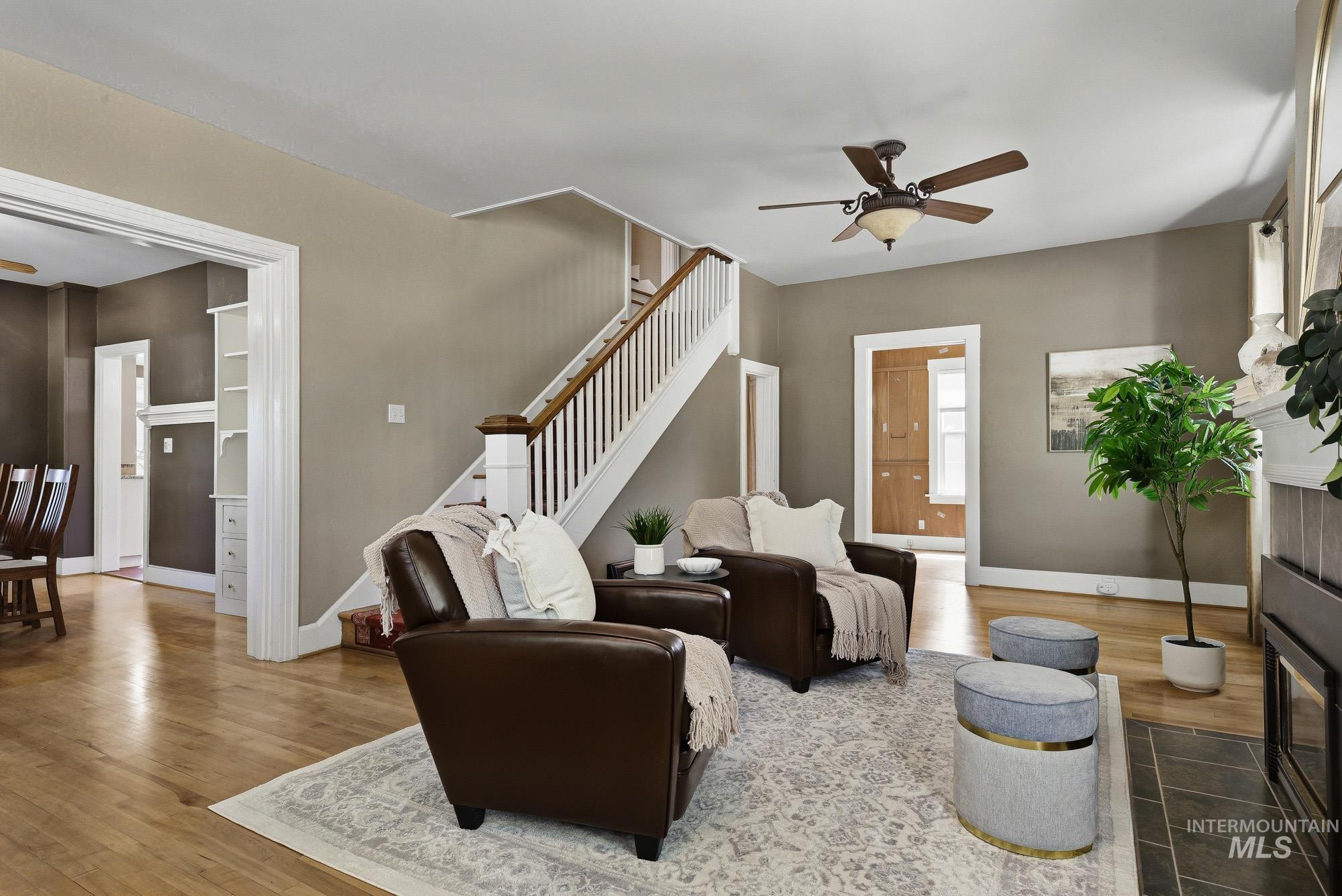 1904 Blaine St, Caldwell, Idaho 83605-4341, 4 Bedrooms, 2 Bathrooms, Residential For Sale, Price $474,950,MLS 98991009