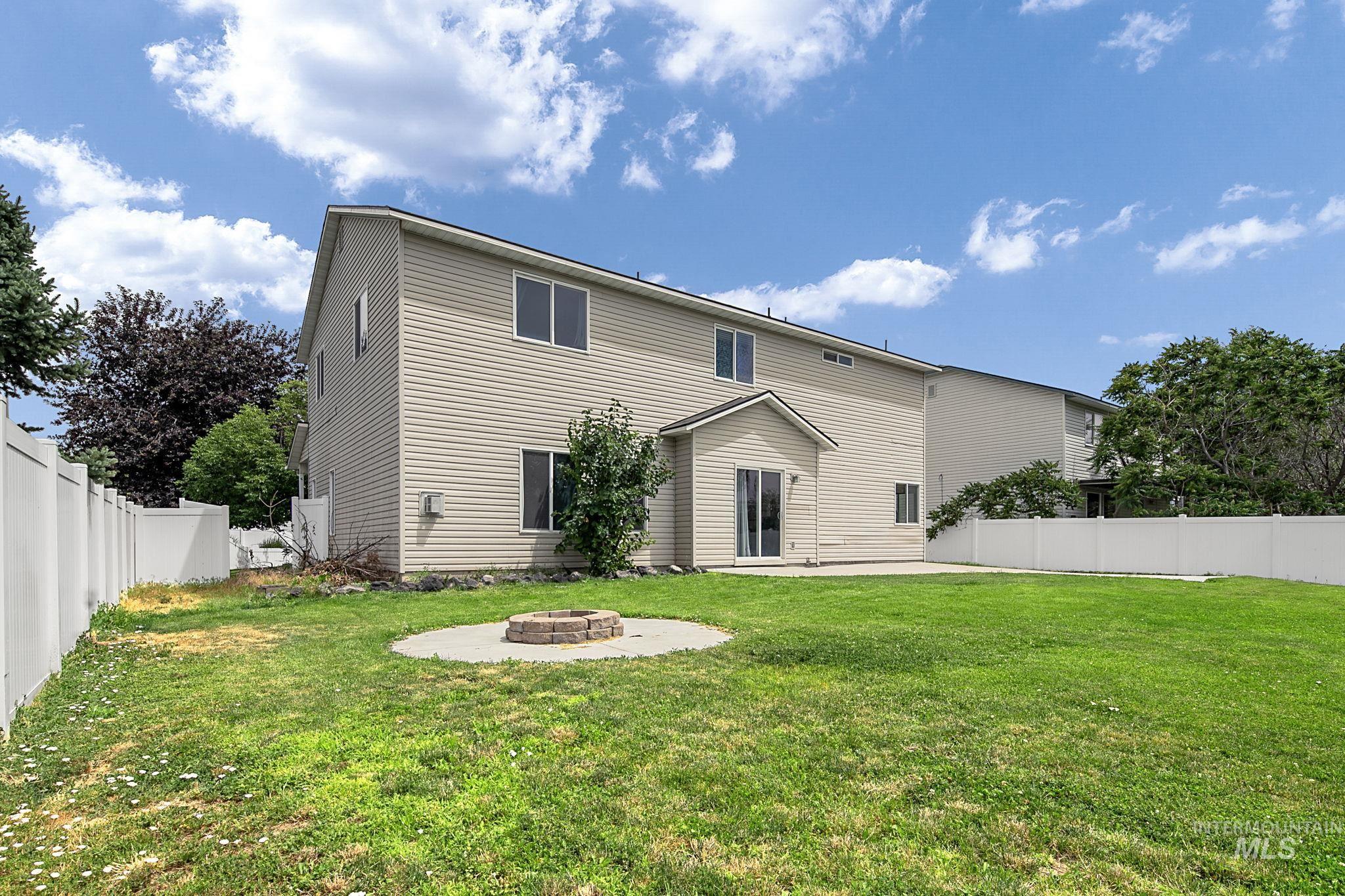 2158 W Swallowtail Pl, Nampa, Idaho 83686, 4 Bedrooms, 2.5 Bathrooms, Residential For Sale, Price $485,000,MLS 98991010