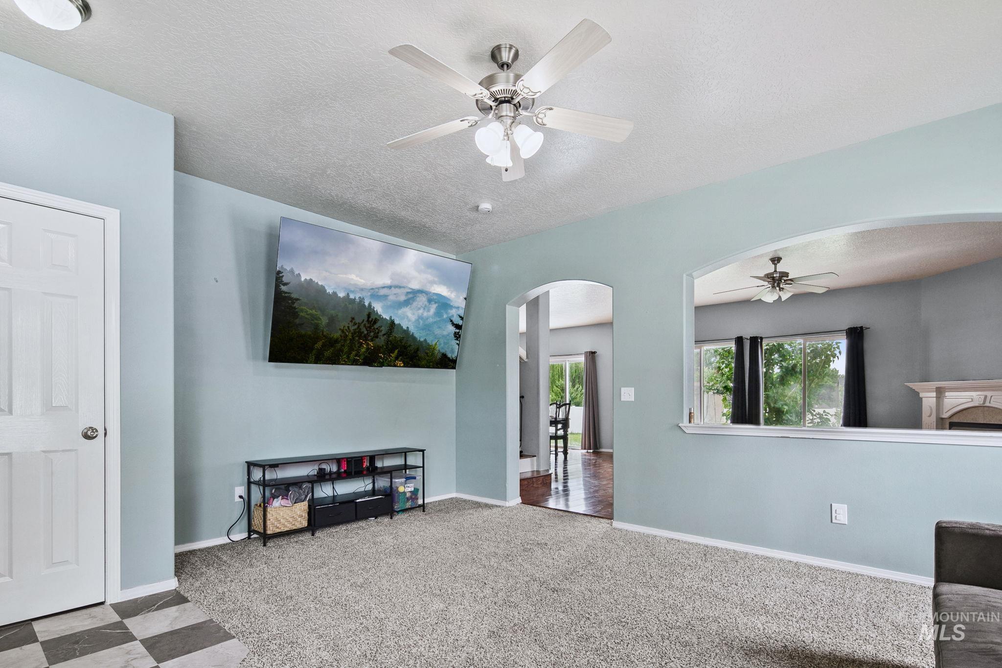 2158 W Swallowtail Pl, Nampa, Idaho 83686, 4 Bedrooms, 2.5 Bathrooms, Residential For Sale, Price $485,000,MLS 98991010