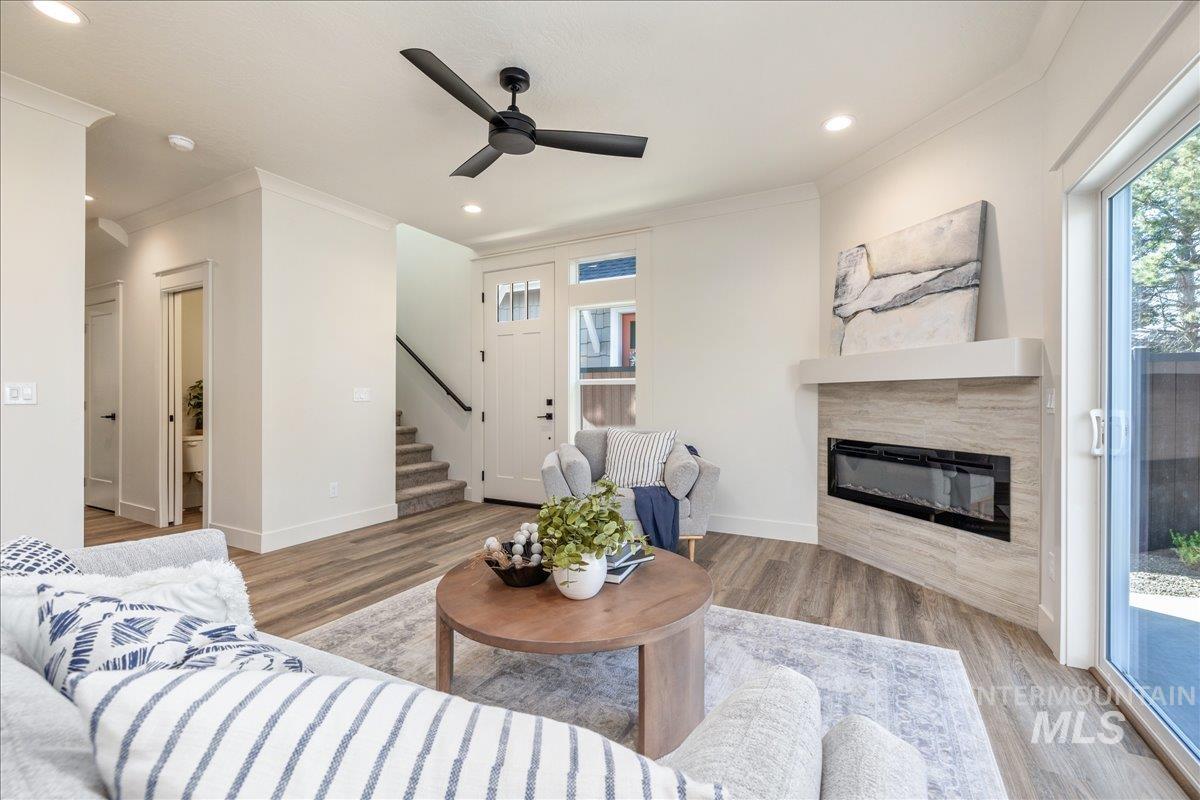 1225 N Meadowglen Ave, Meridian, Idaho 83642, 4 Bedrooms, 3 Bathrooms, Residential For Sale, Price $529,900, 98991012
