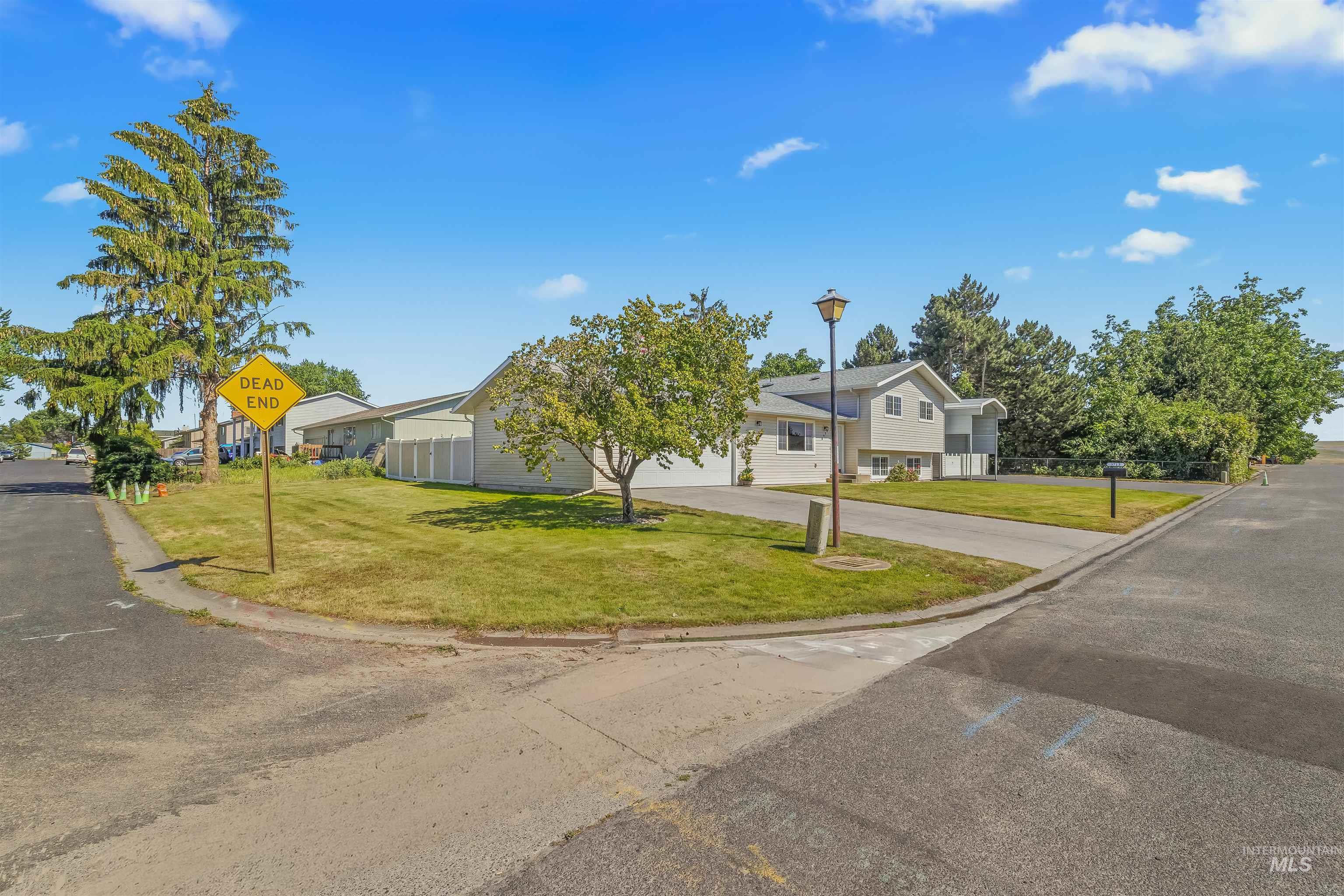 3713 20th Street, Lewiston, Idaho 83501, 3 Bedrooms, 1.5 Bathrooms, Residential For Sale, Price $479,900, 98991014