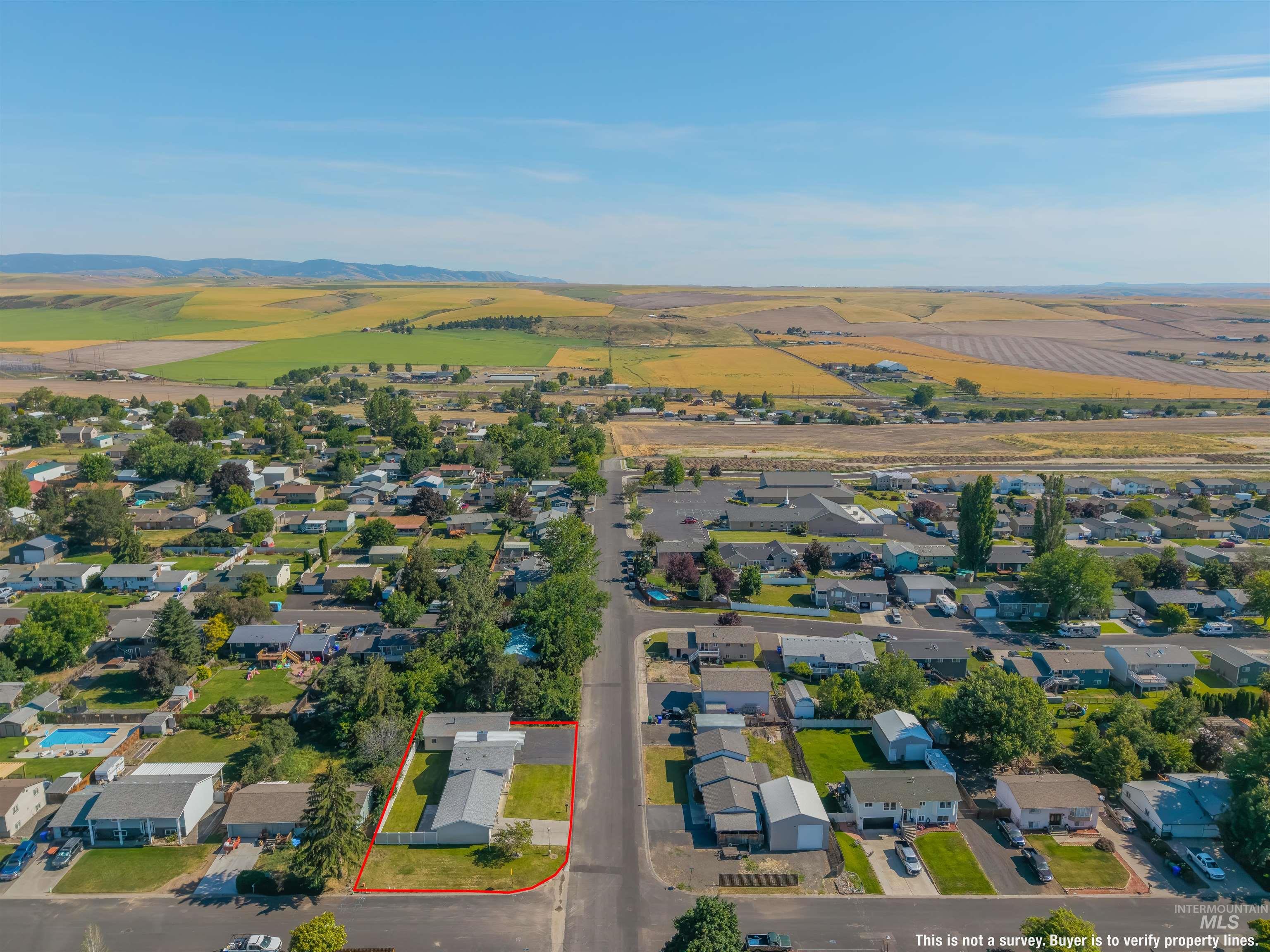 3713 20th Street, Lewiston, Idaho 83501, 3 Bedrooms, 1.5 Bathrooms, Residential For Sale, Price $479,900, 98991014