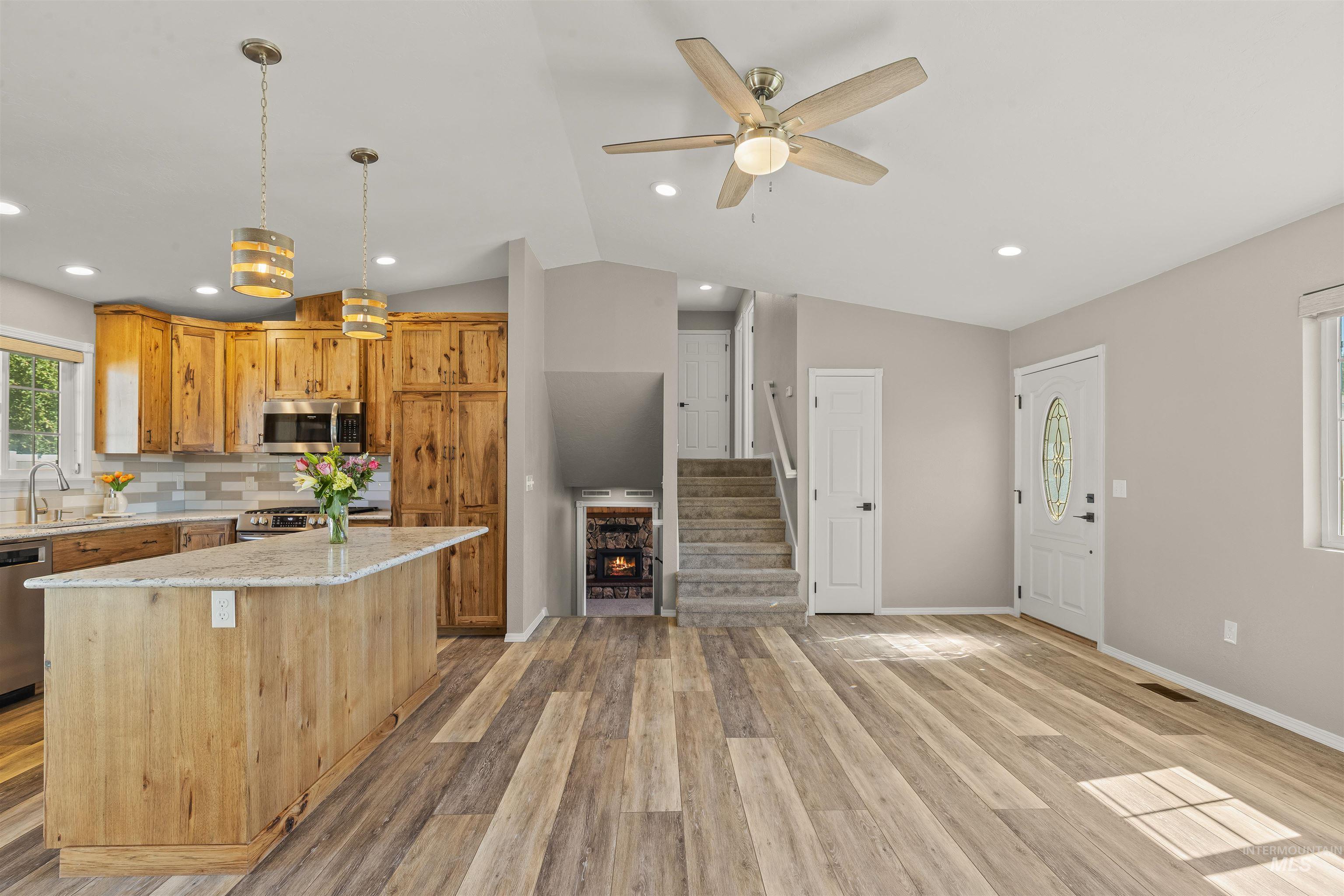 3713 20th Street, Lewiston, Idaho 83501, 3 Bedrooms, 1.5 Bathrooms, Residential For Sale, Price $479,900, 98991014
