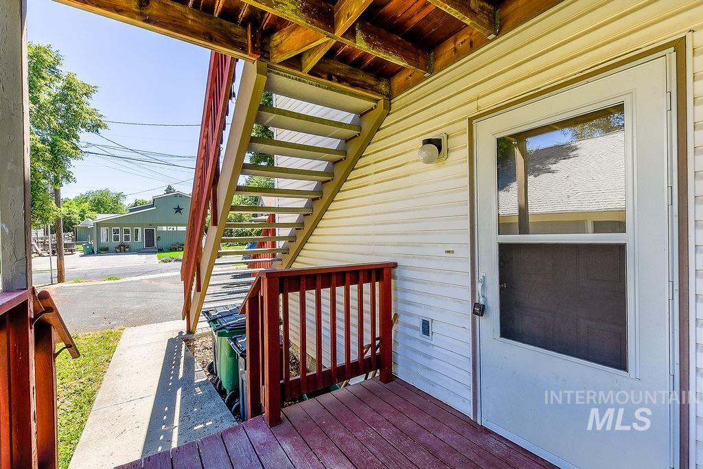 732/734 E 7th St., Moscow, Idaho 83843, 2 Bedrooms, 1 Bathroom, Residential Income For Sale, Price $449,000, 98991016