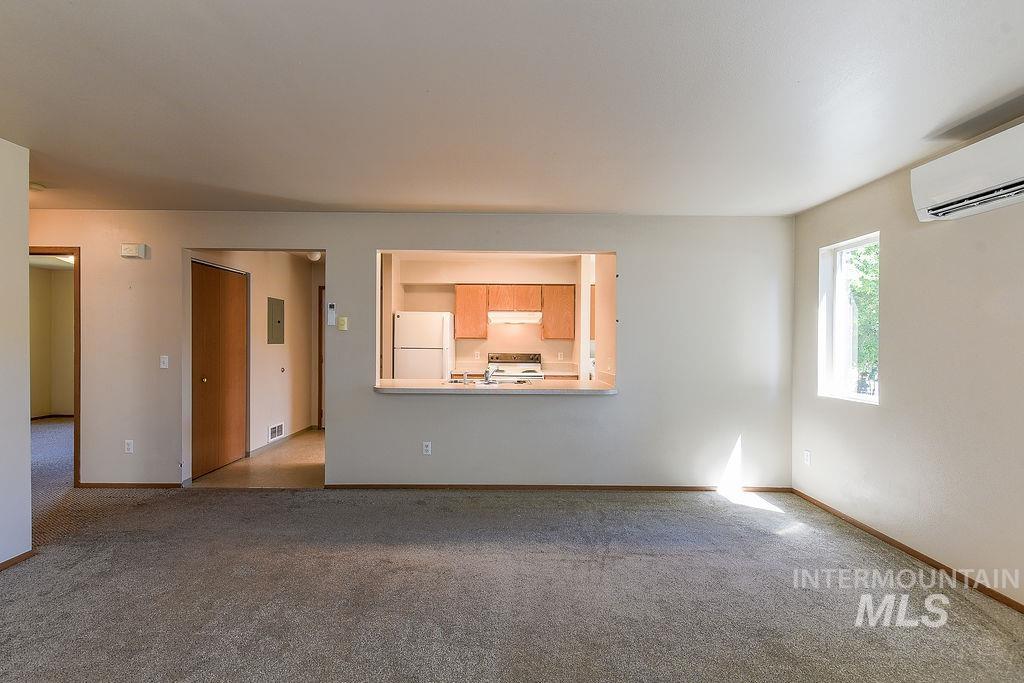 732/734 E 7th St., Moscow, Idaho 83843, 2 Bedrooms, 1 Bathroom, Residential Income For Sale, Price $449,000, 98991016