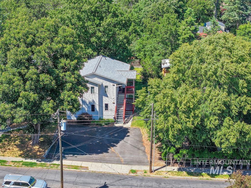732/734 E 7th St., Moscow, Idaho 83843, 2 Bedrooms, 1 Bathroom, Residential Income For Sale, Price $449,000, 98991016