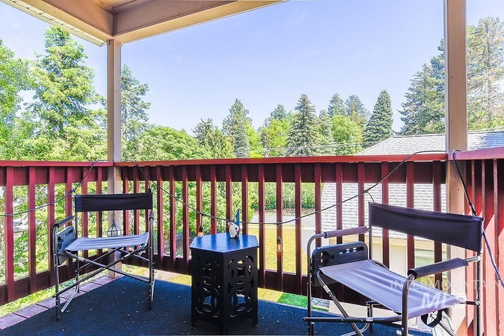 732/734 E 7th St., Moscow, Idaho 83843, 2 Bedrooms, 1 Bathroom, Residential Income For Sale, Price $449,000, 98991016
