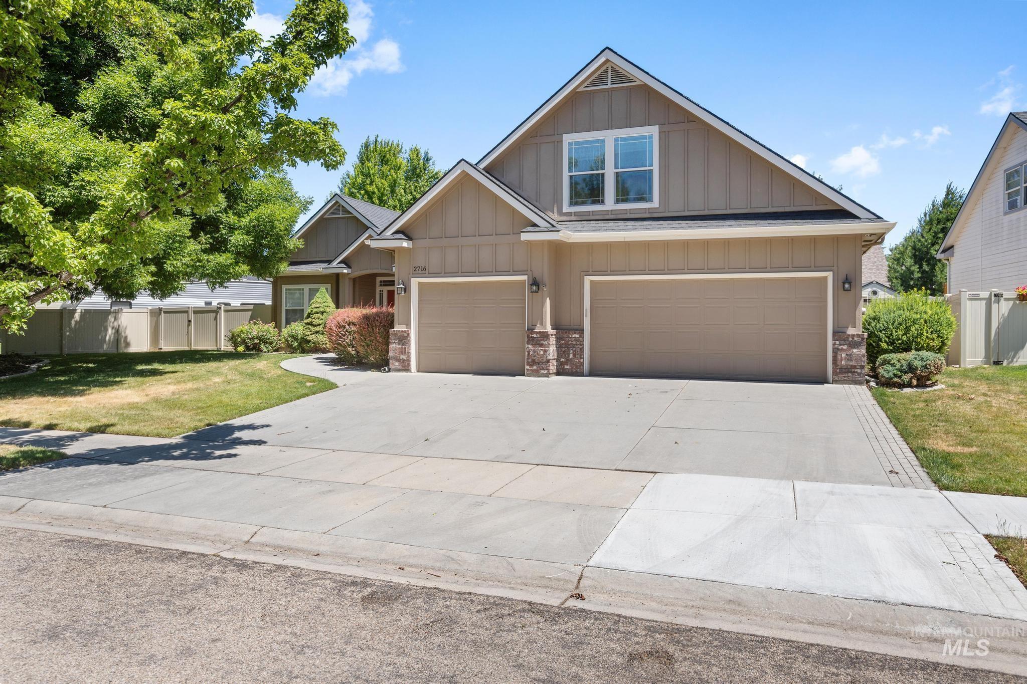 2716 S Bayou Bar Way, Meridian, Idaho 83642, 4 Bedrooms, 3 Bathrooms, Residential For Sale, Price $560,000, 98991018