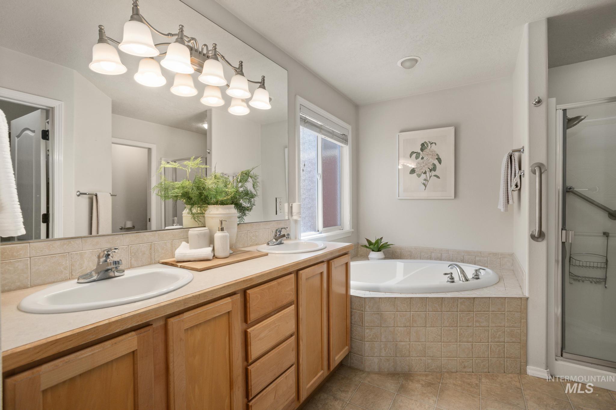 2716 S Bayou Bar Way, Meridian, Idaho 83642, 4 Bedrooms, 3 Bathrooms, Residential For Sale, Price $560,000, 98991018