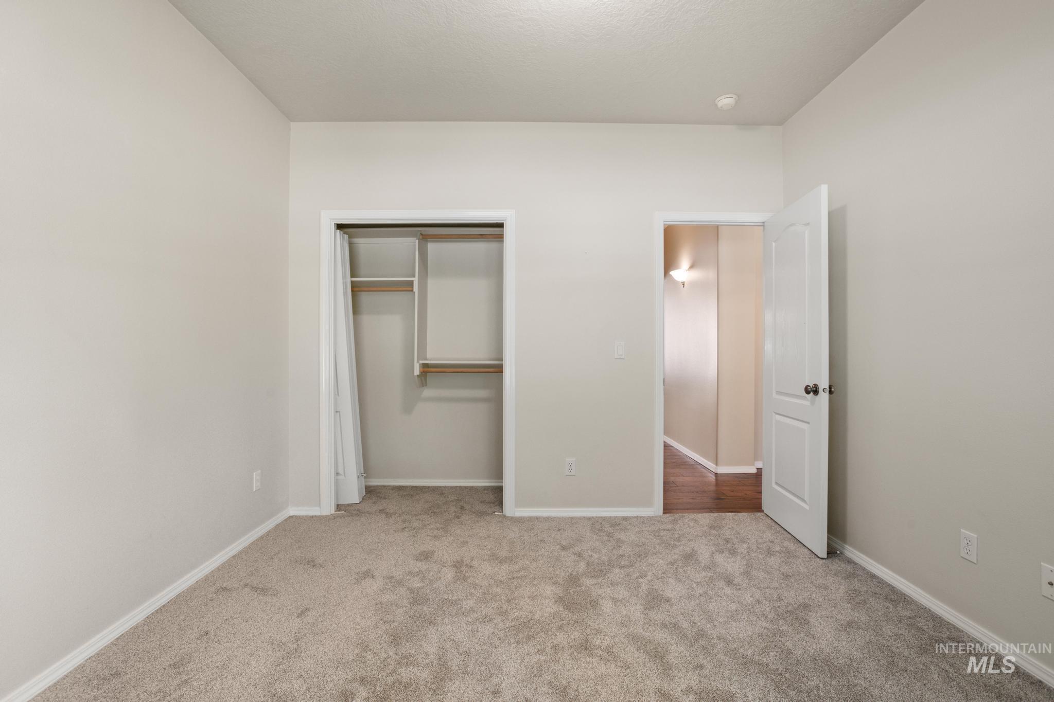 2716 S Bayou Bar Way, Meridian, Idaho 83642, 4 Bedrooms, 3 Bathrooms, Residential For Sale, Price $560,000, 98991018