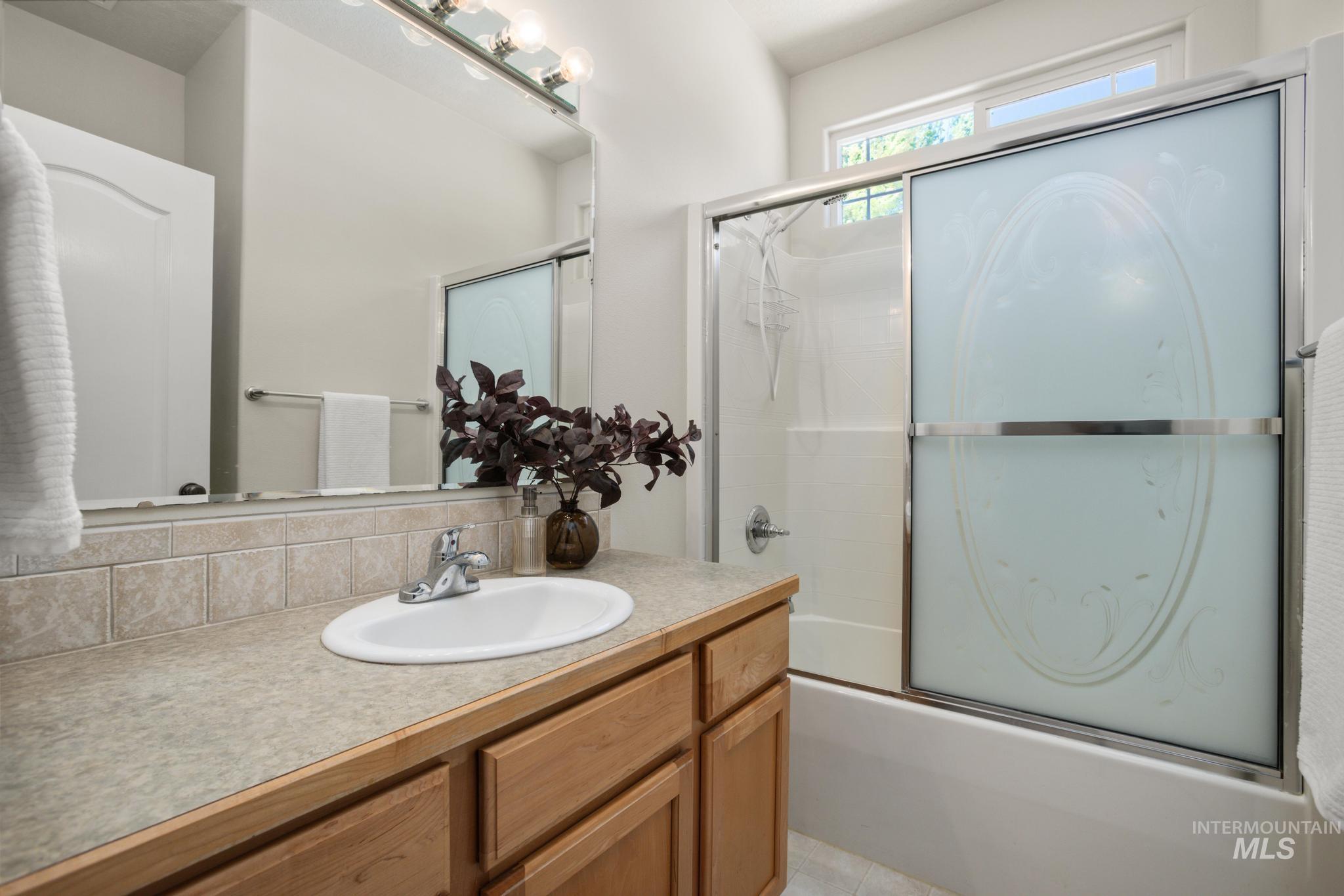 2716 S Bayou Bar Way, Meridian, Idaho 83642, 4 Bedrooms, 3 Bathrooms, Residential For Sale, Price $560,000, 98991018