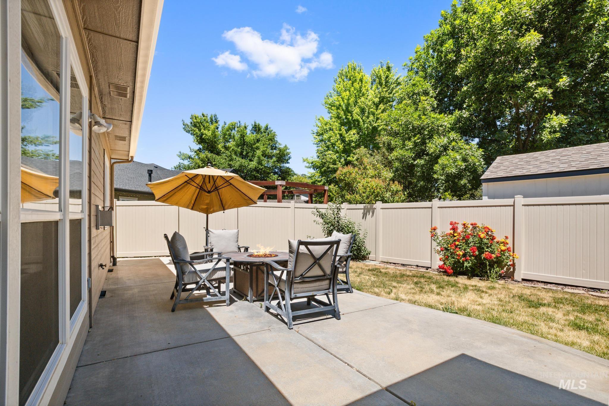 2716 S Bayou Bar Way, Meridian, Idaho 83642, 4 Bedrooms, 3 Bathrooms, Residential For Sale, Price $560,000, 98991018