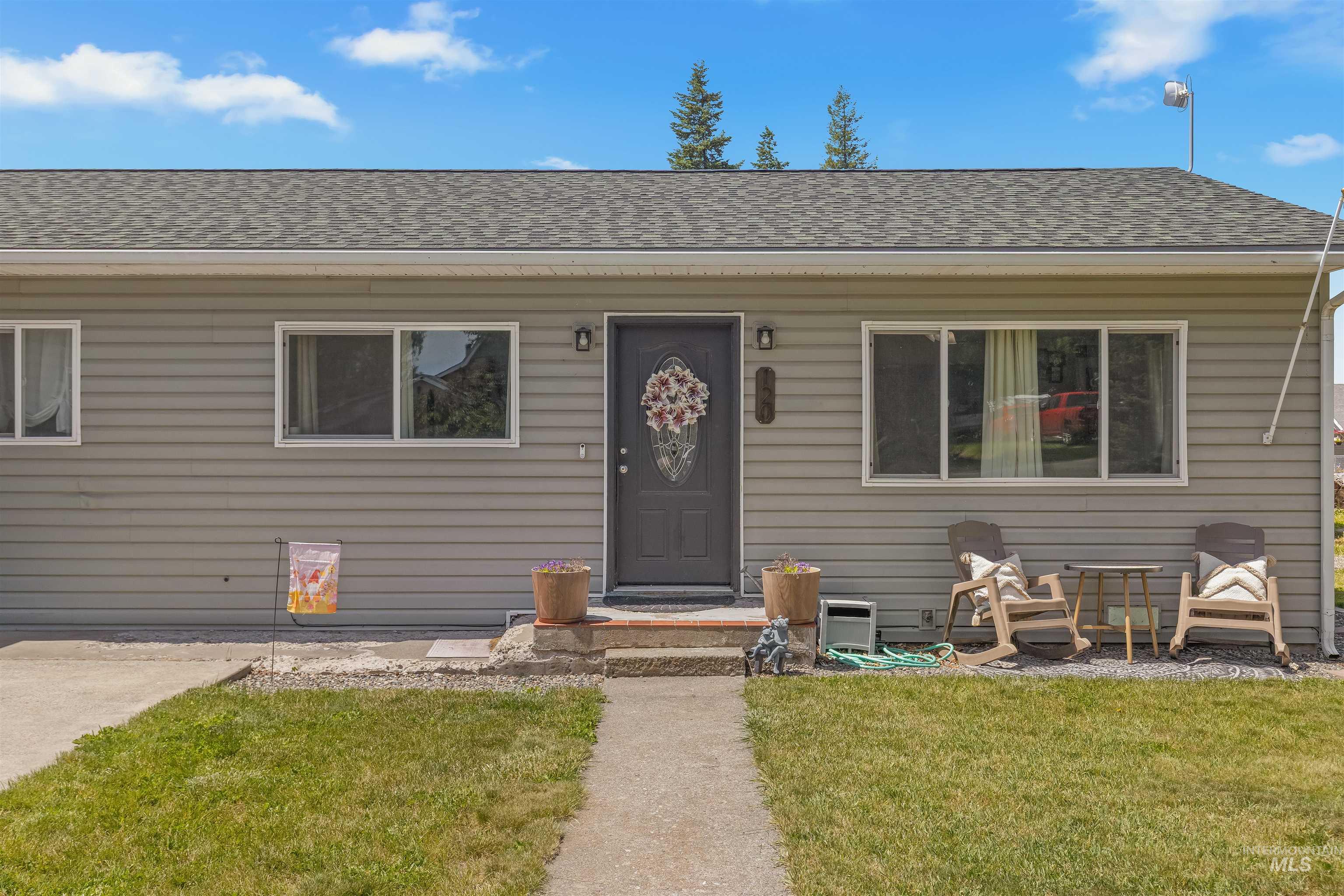 120 4th Avenue, Craigmont, Idaho 83523, 4 Bedrooms, 2 Bathrooms, Residential For Sale, Price $379,900,MLS 98991019