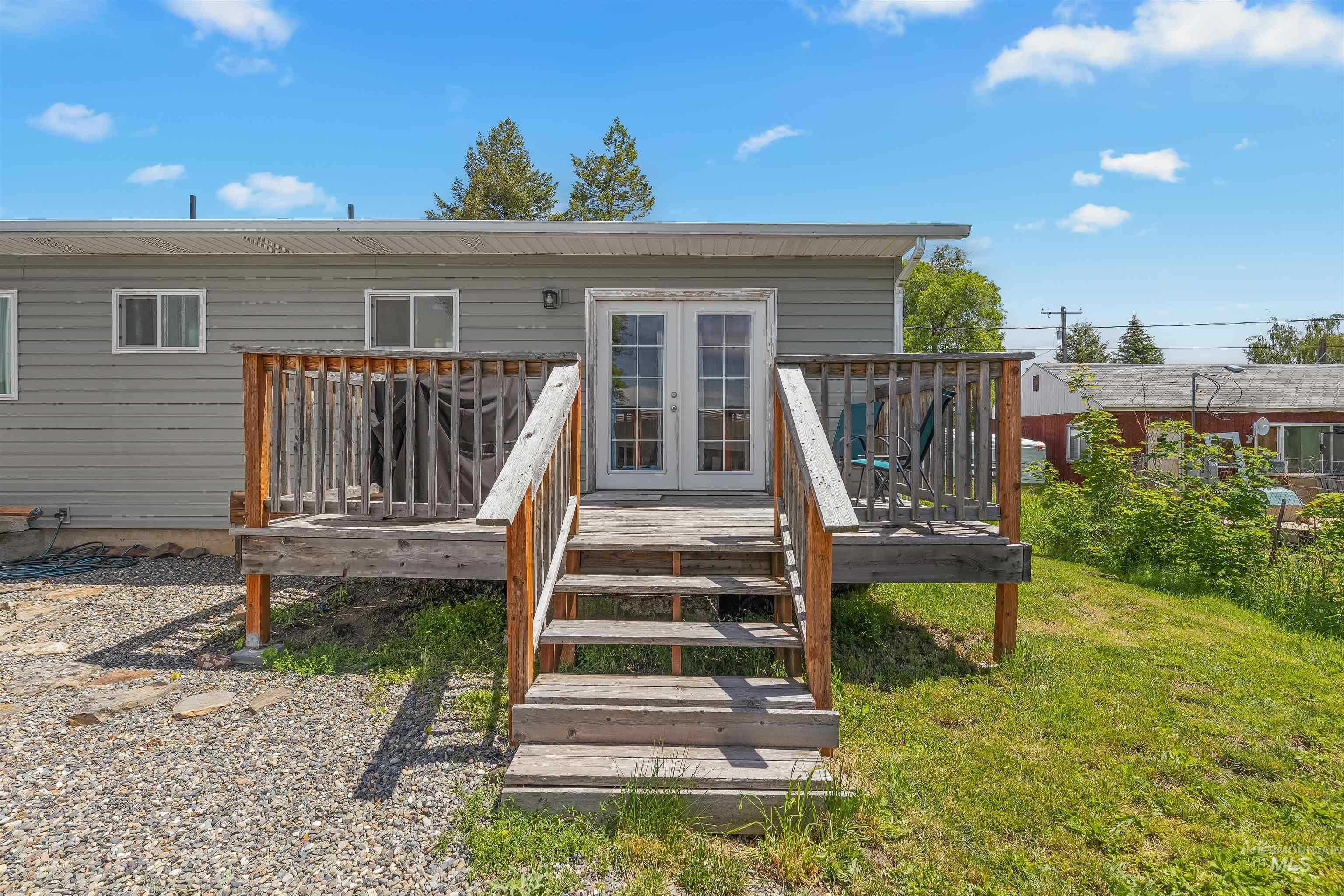 120 4th Avenue, Craigmont, Idaho 83523, 4 Bedrooms, 2 Bathrooms, Residential For Sale, Price $379,900,MLS 98991019
