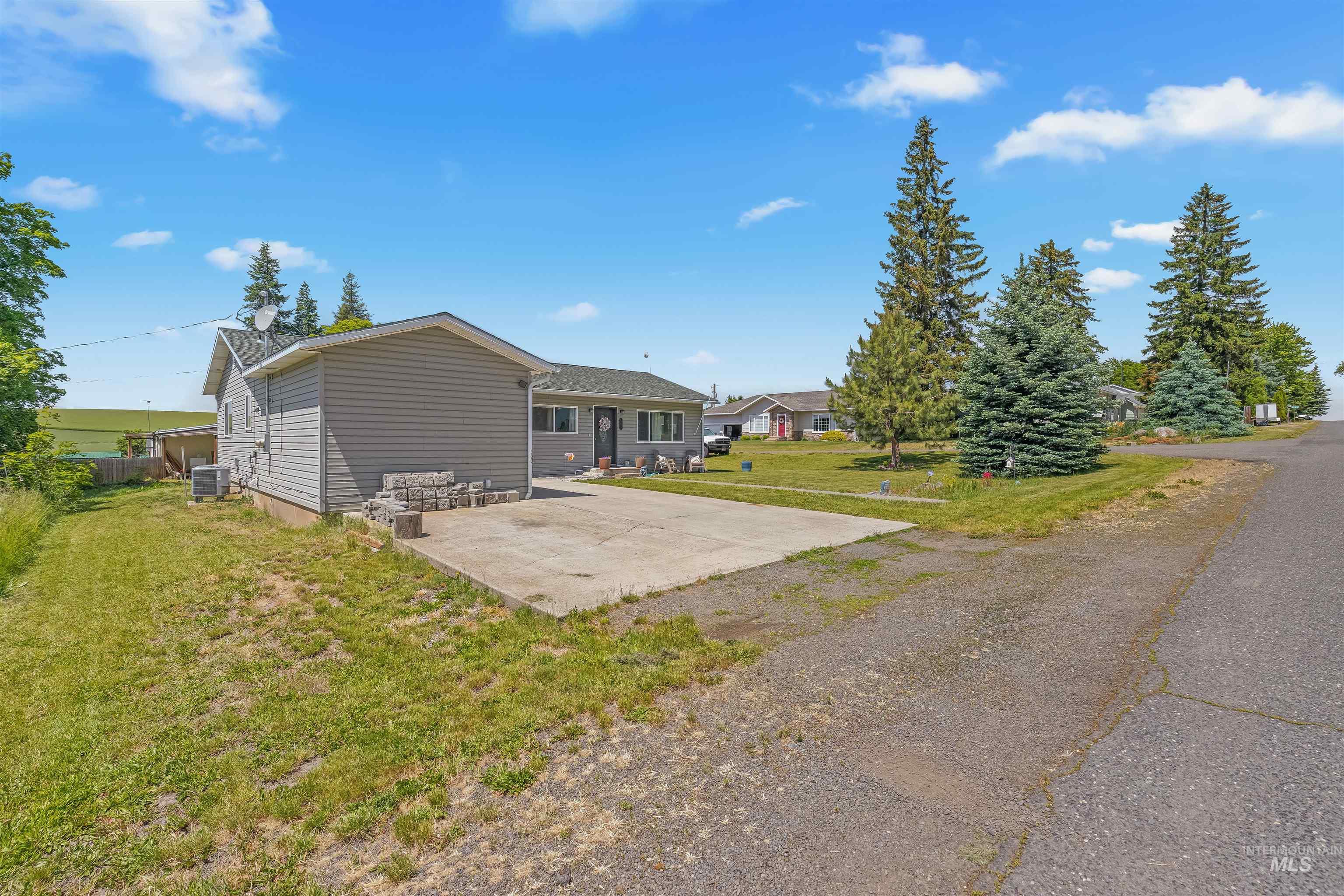 120 4th Avenue, Craigmont, Idaho 83523, 4 Bedrooms, 2 Bathrooms, Residential For Sale, Price $379,900,MLS 98991019