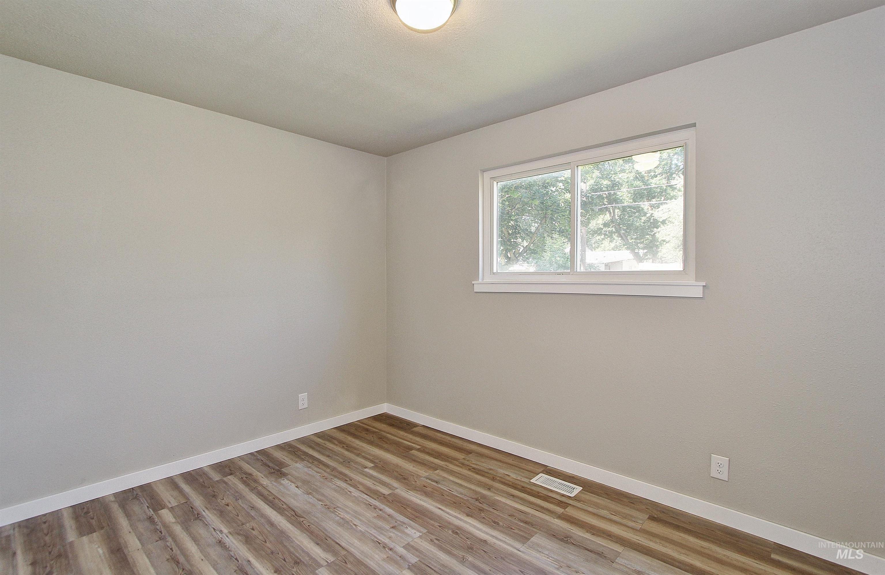 2315 Atlantic St., Boise, Idaho 83705, 3 Bedrooms, 1 Bathroom, Residential For Sale, Price $399,900, 98991020