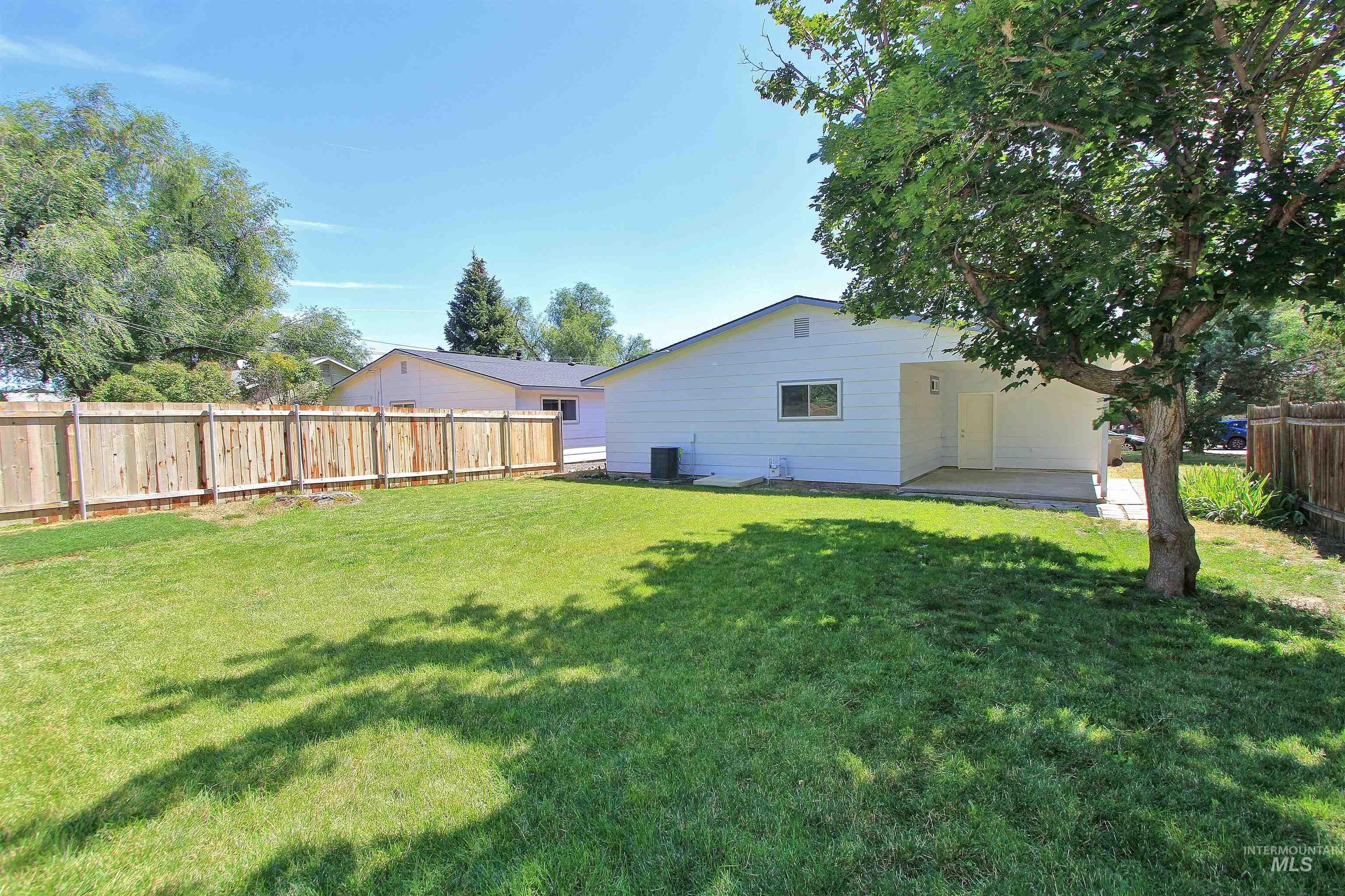 2315 Atlantic St., Boise, Idaho 83705, 3 Bedrooms, 1 Bathroom, Residential For Sale, Price $399,900, 98991020