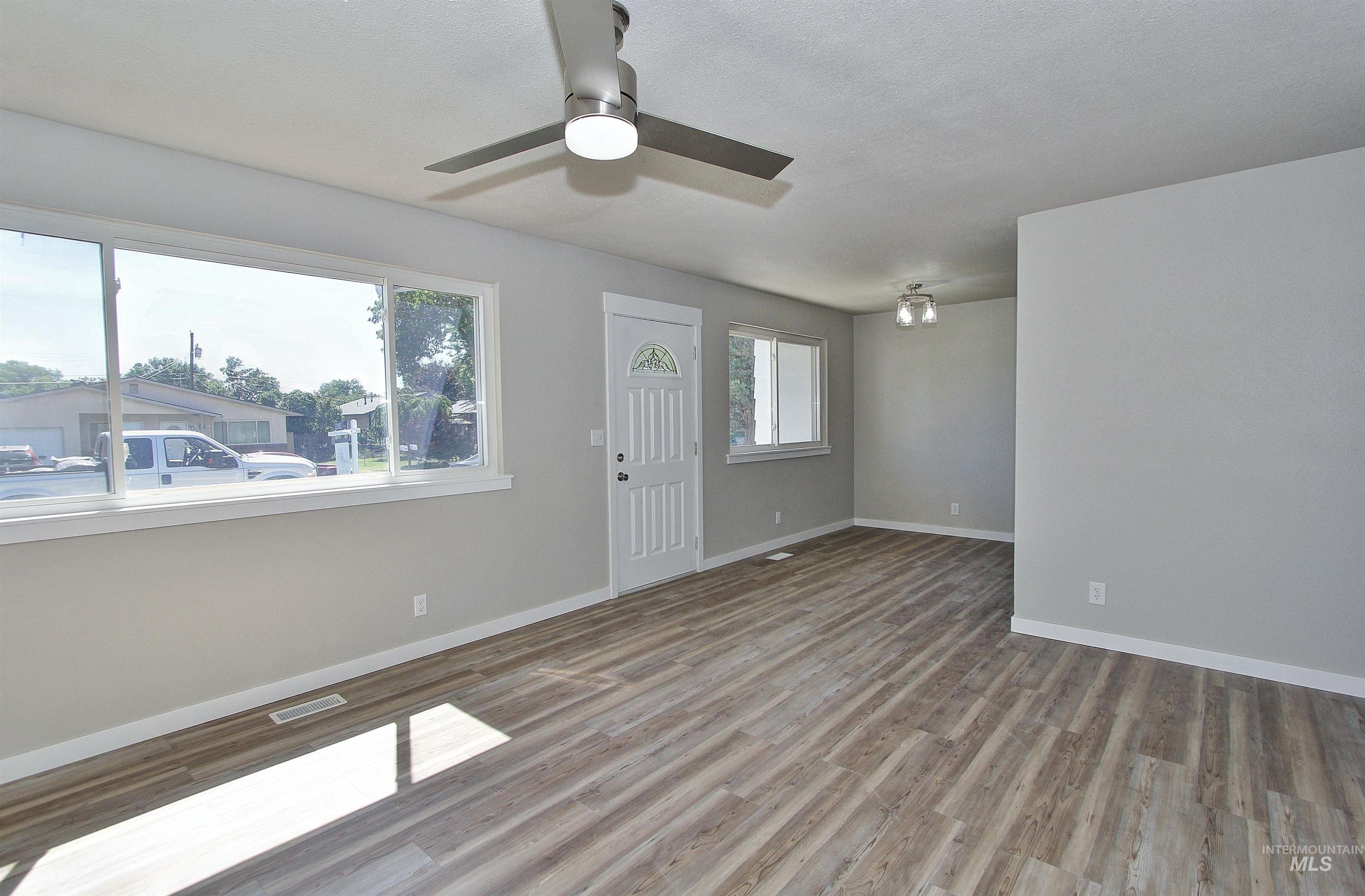 2315 Atlantic St., Boise, Idaho 83705, 3 Bedrooms, 1 Bathroom, Residential For Sale, Price $399,900, 98991020