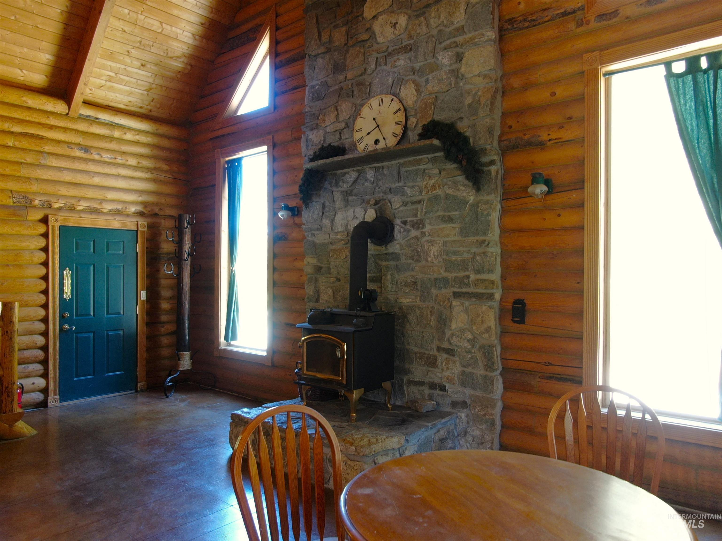 2049 Fleck Summit Rd, Fairfield, Idaho 83327, 1 Bedroom, 1 Bathroom, Residential For Sale, Price $510,000, 98991021
