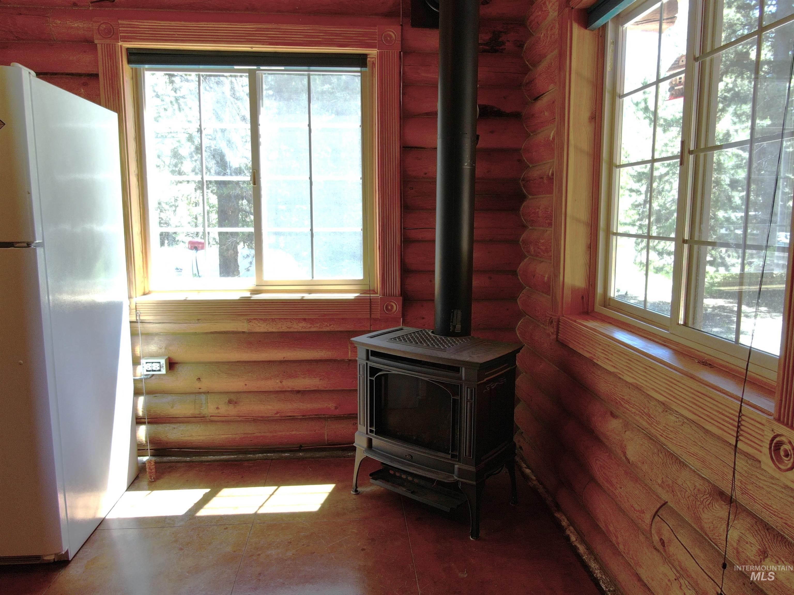 2049 Fleck Summit Rd, Fairfield, Idaho 83327, 1 Bedroom, 1 Bathroom, Residential For Sale, Price $510,000, 98991021