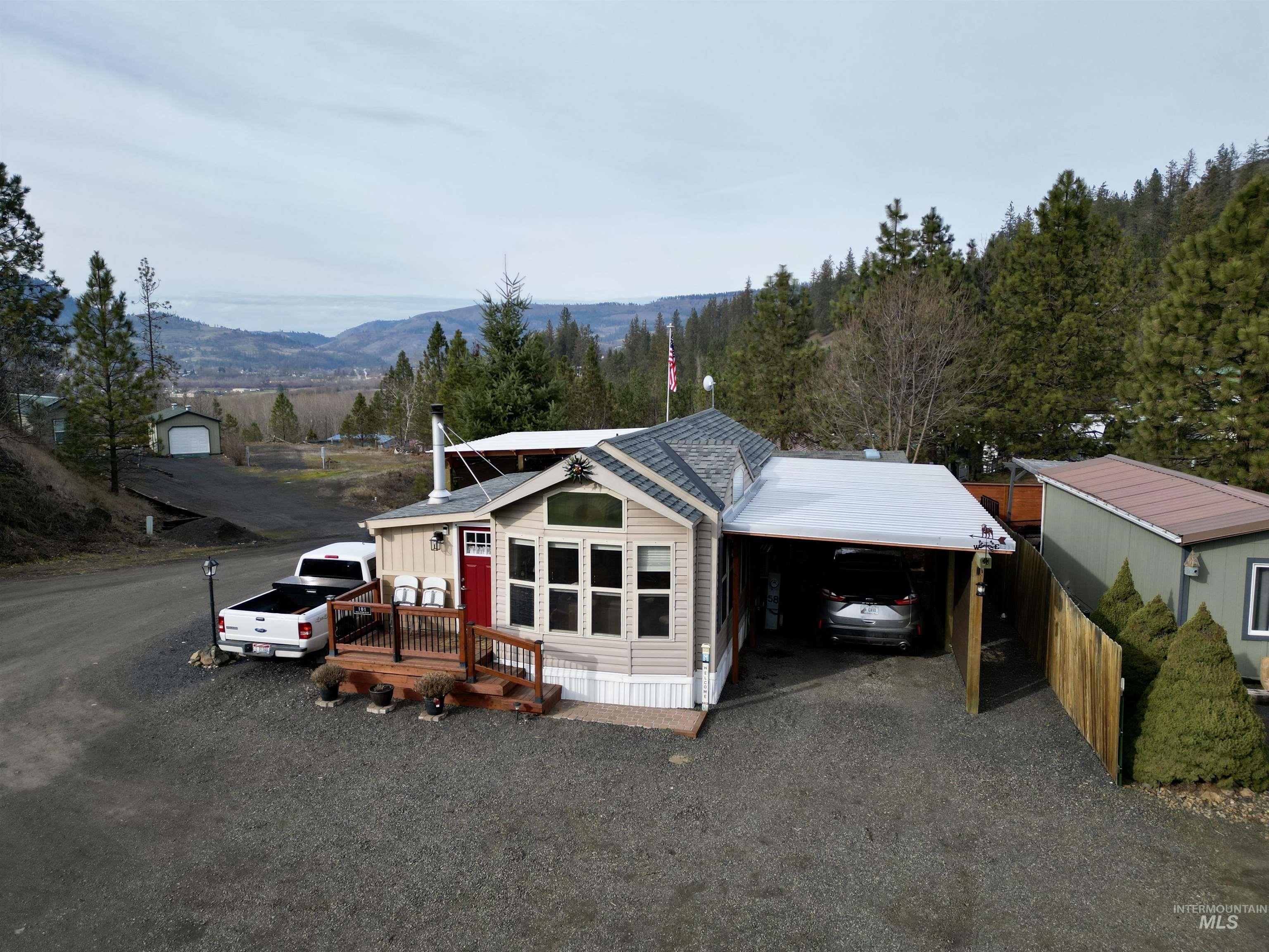 101 Nezperce St., Kamiah, Idaho 83536, 1 Bedroom, 1 Bathroom, Residential For Sale, Price $189,000, 98991025