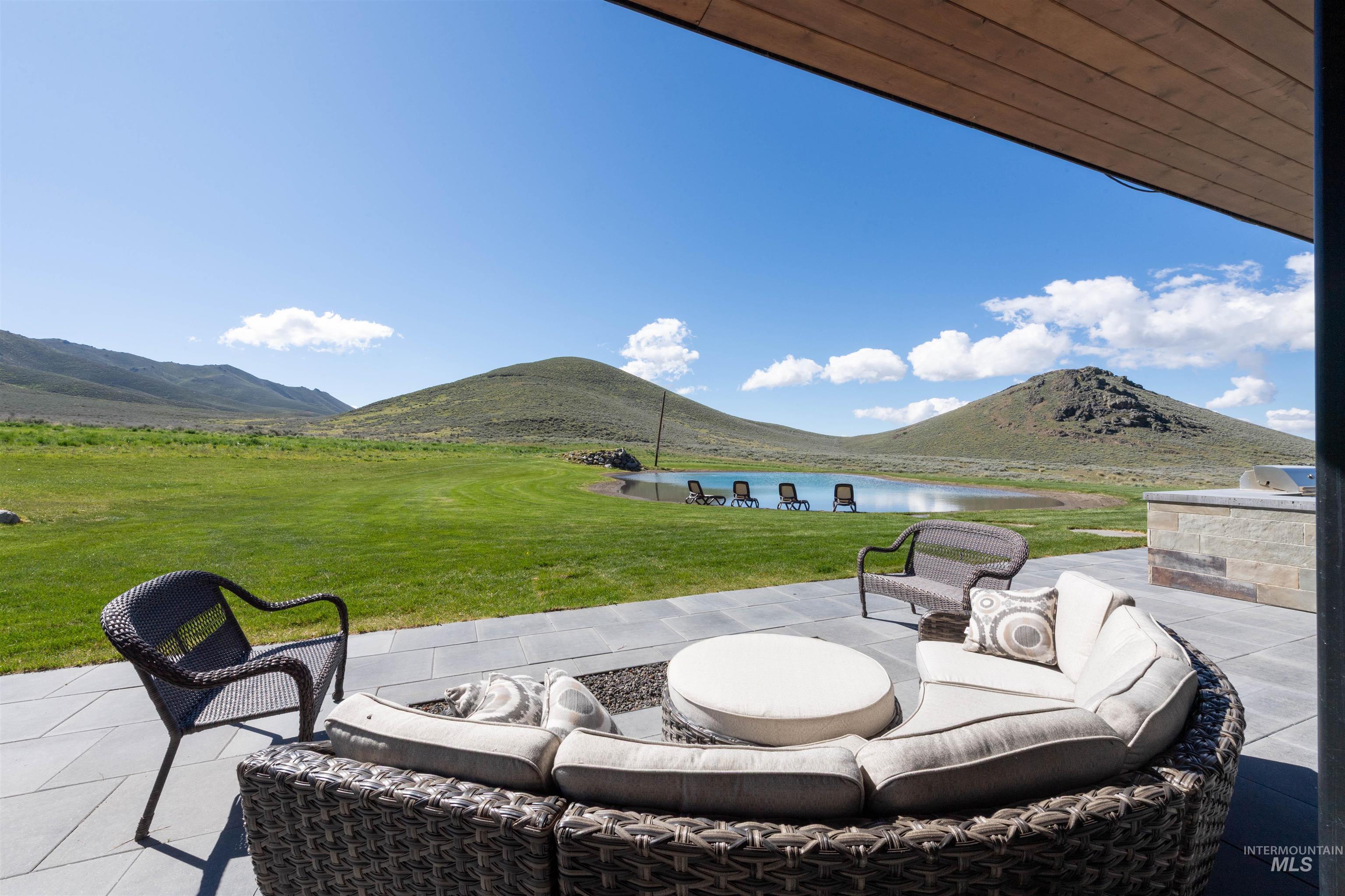 135 Rock Creek Rd, Hailey, Idaho 83333, 4 Bedrooms, 4.5 Bathrooms, Residential For Sale, Price $4,750,000,MLS 98991026