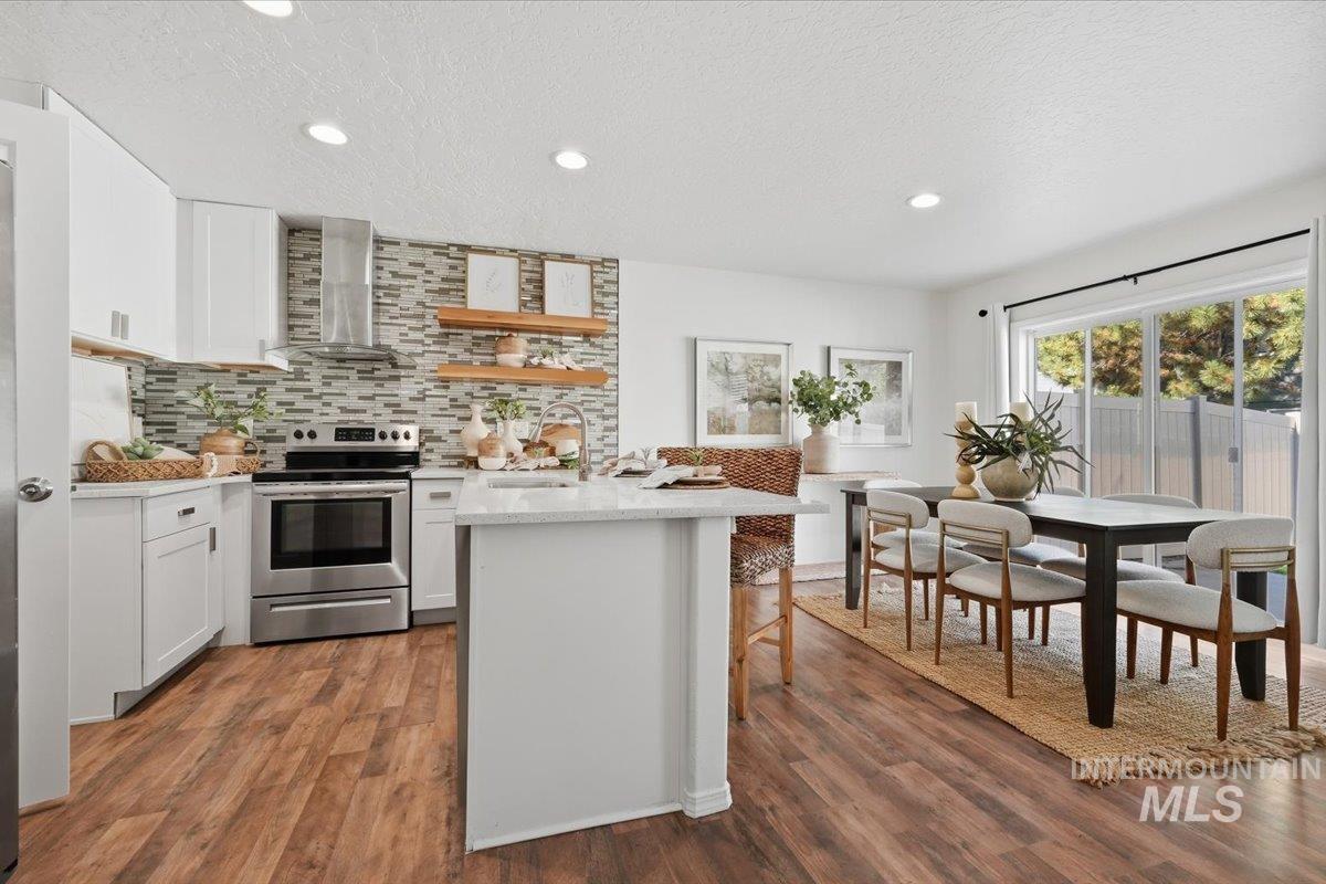 2883 S Ladera, Boise, Idaho 83705, 3 Bedrooms, 2.5 Bathrooms, Residential Income For Sale, Price $419,990, 98991029