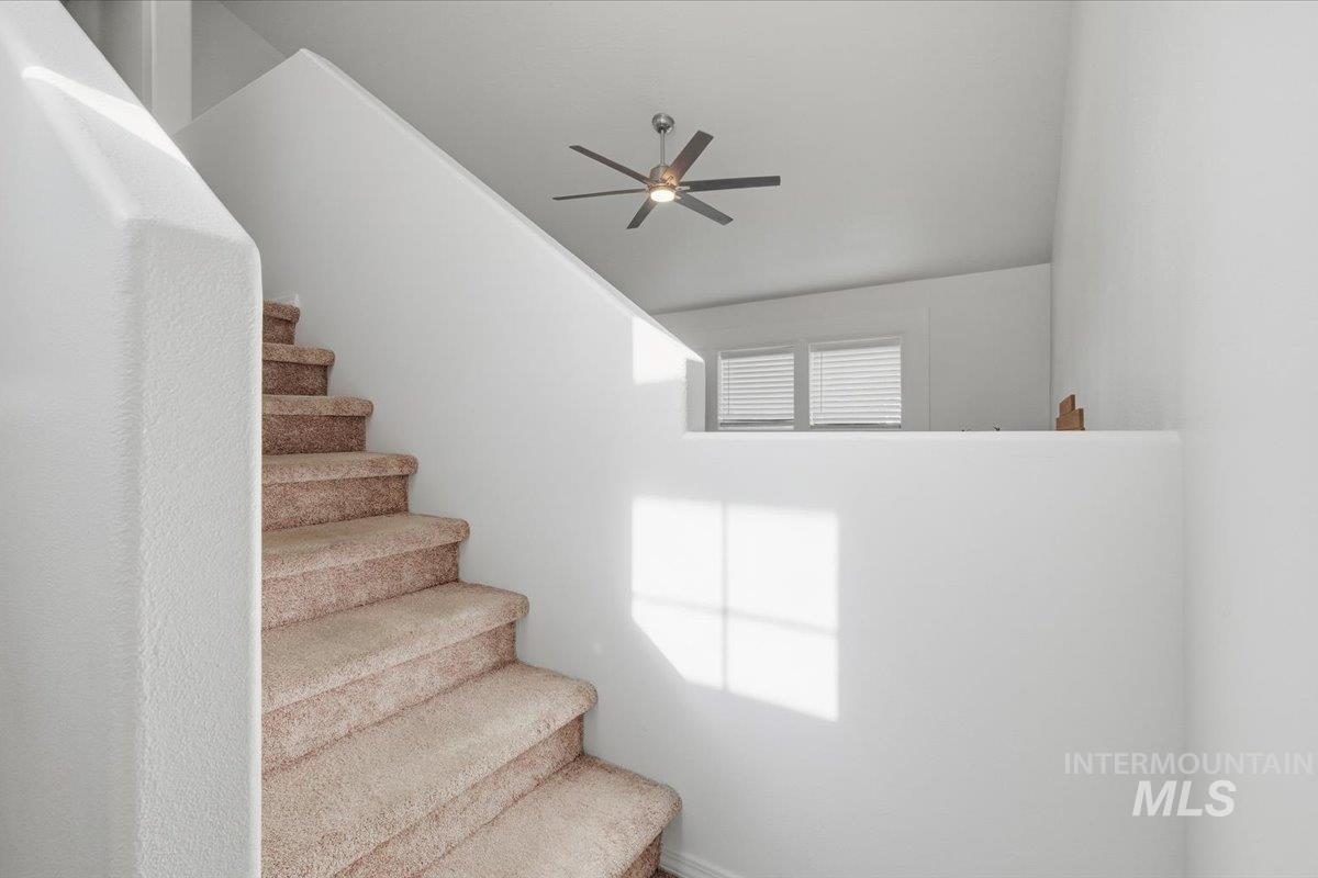 2883 S Ladera, Boise, Idaho 83705, 3 Bedrooms, 2.5 Bathrooms, Residential Income For Sale, Price $419,990, 98991029