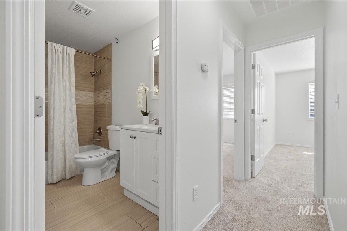 2883 S Ladera, Boise, Idaho 83705, 3 Bedrooms, 2.5 Bathrooms, Residential Income For Sale, Price $419,990, 98991029
