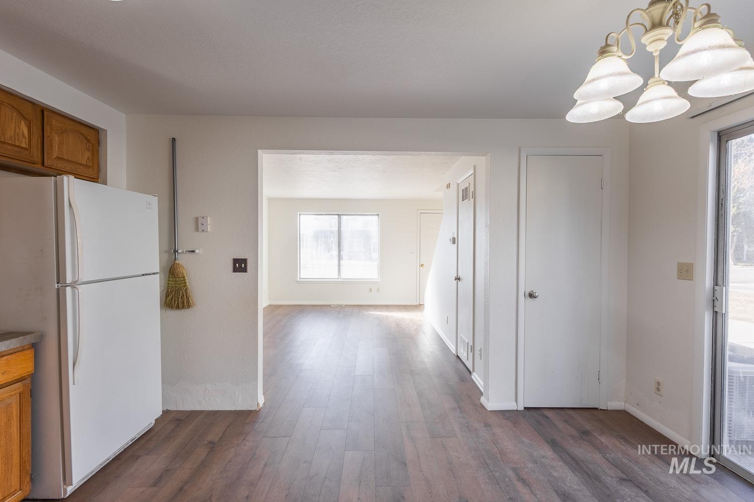 700 W Idaho Ave., Meridian, Idaho 83642, 2 Bedrooms, 1 Bathroom, Residential Income For Sale, Price $864,990, 98991030