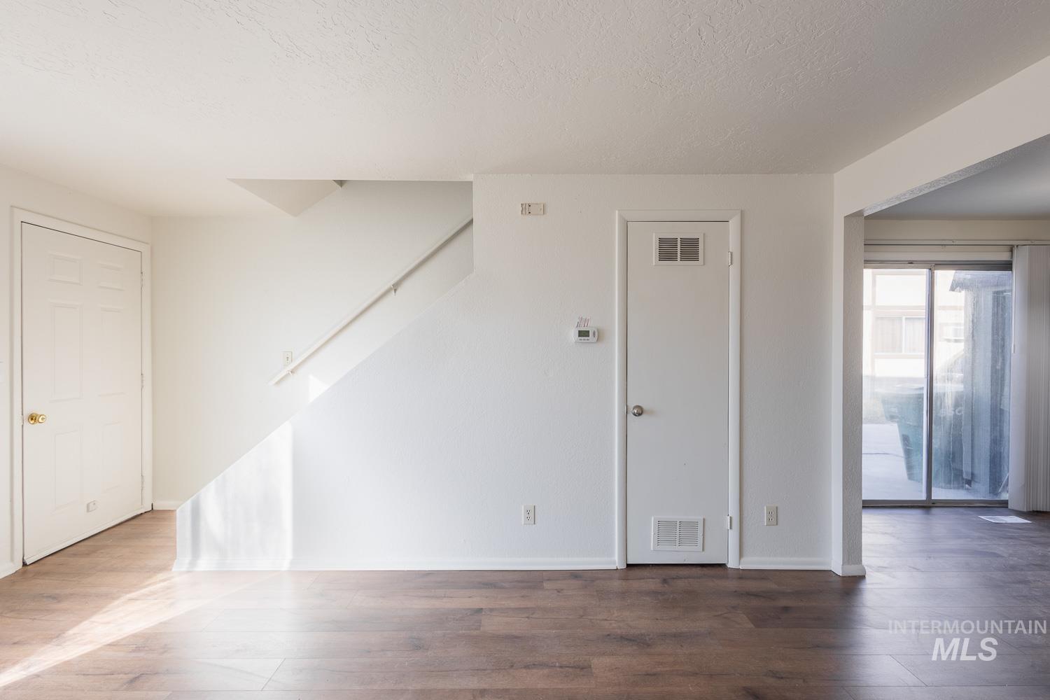 700 W Idaho Ave., Meridian, Idaho 83642, 2 Bedrooms, 1 Bathroom, Residential Income For Sale, Price $864,990, 98991030
