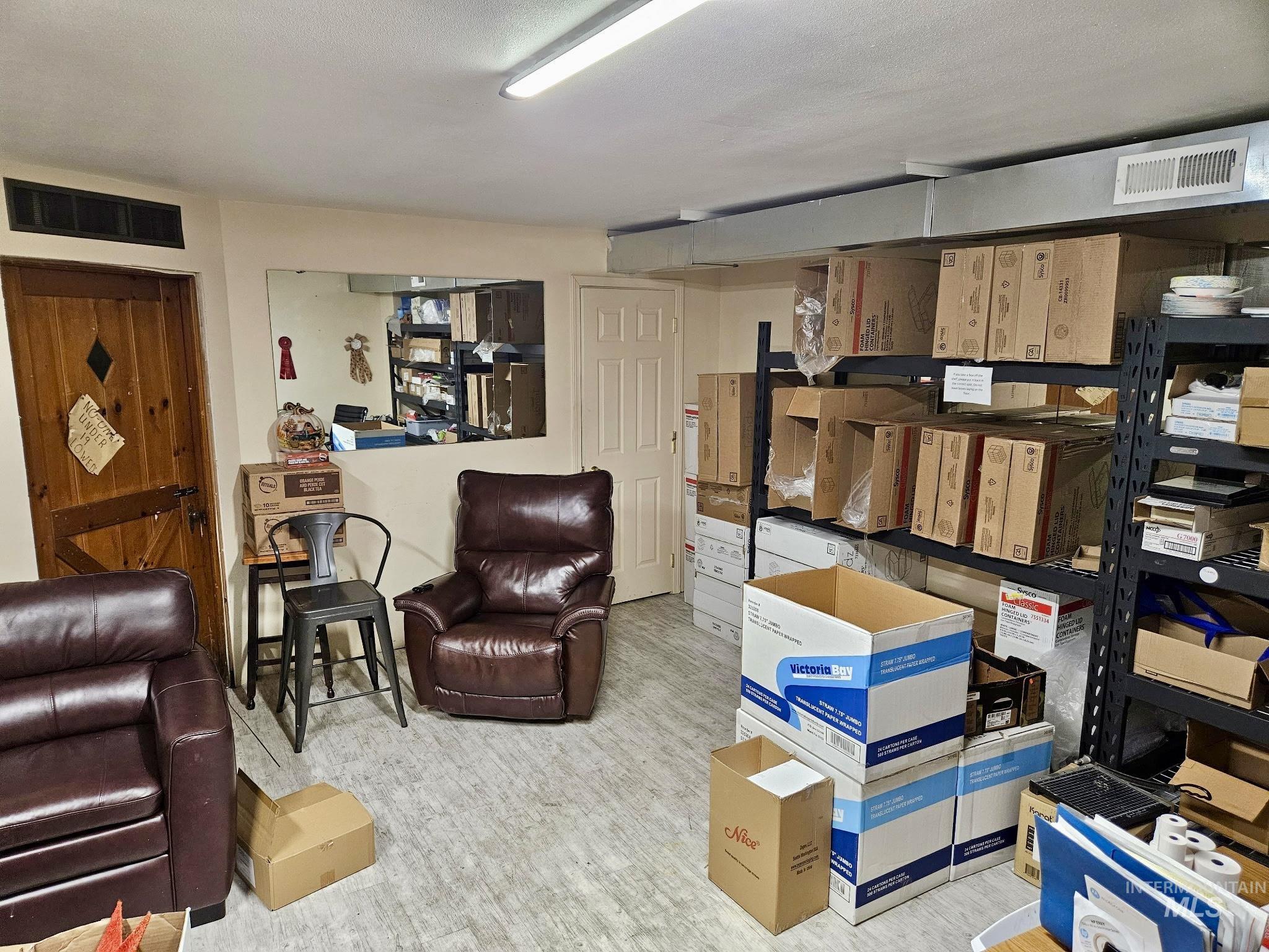 124 W Main street, Grangeville, Idaho 83530, Business/Commercial For Sale, Price $459,000,MLS 98991031