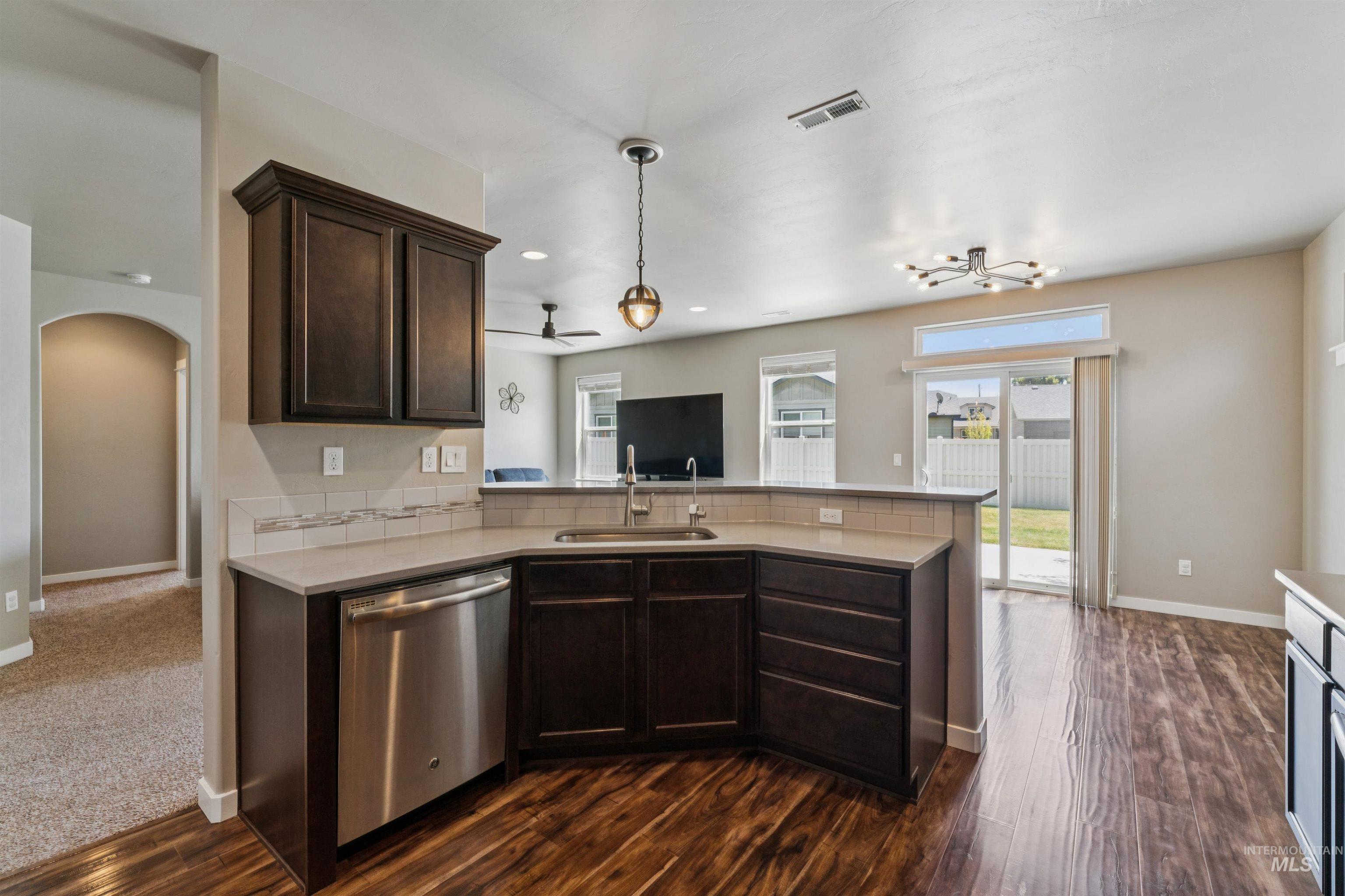 1470 S Diomi way, Boise, Idaho 83709, 3 Bedrooms, 2 Bathrooms, Residential For Sale, Price $485,000, 98991036