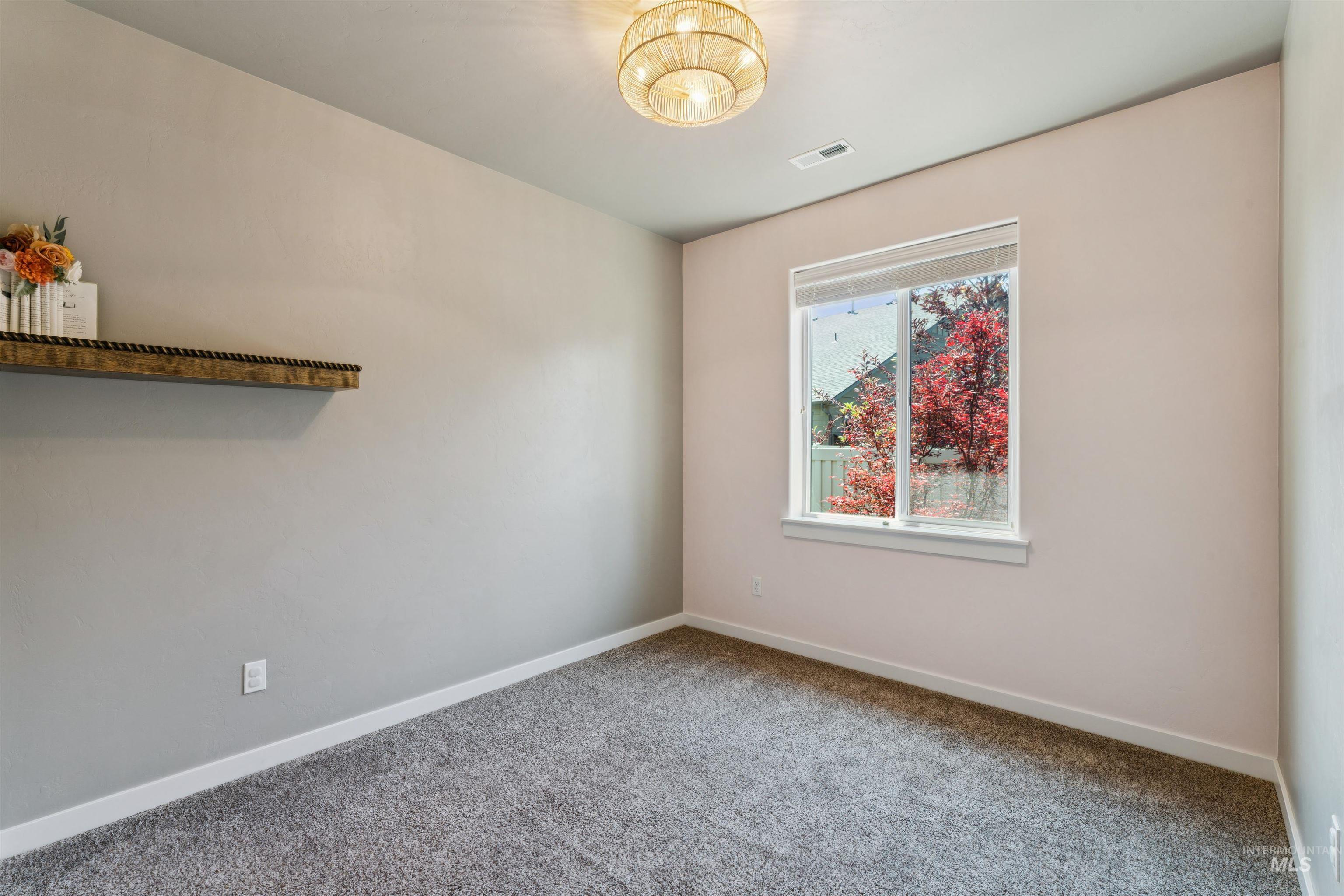 1470 S Diomi way, Boise, Idaho 83709, 3 Bedrooms, 2 Bathrooms, Residential For Sale, Price $485,000, 98991036