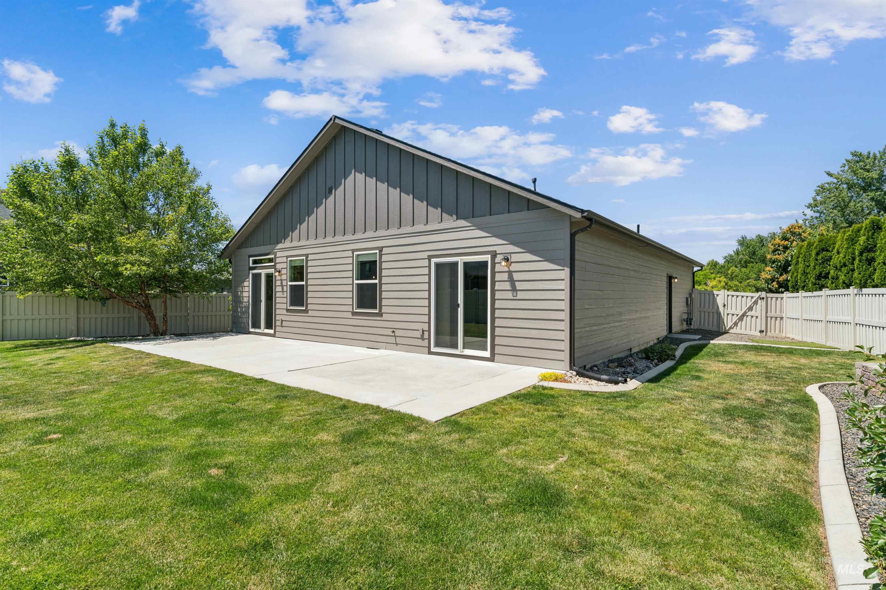 1470 S Diomi way, Boise, Idaho 83709, 3 Bedrooms, 2 Bathrooms, Residential For Sale, Price $485,000, 98991036