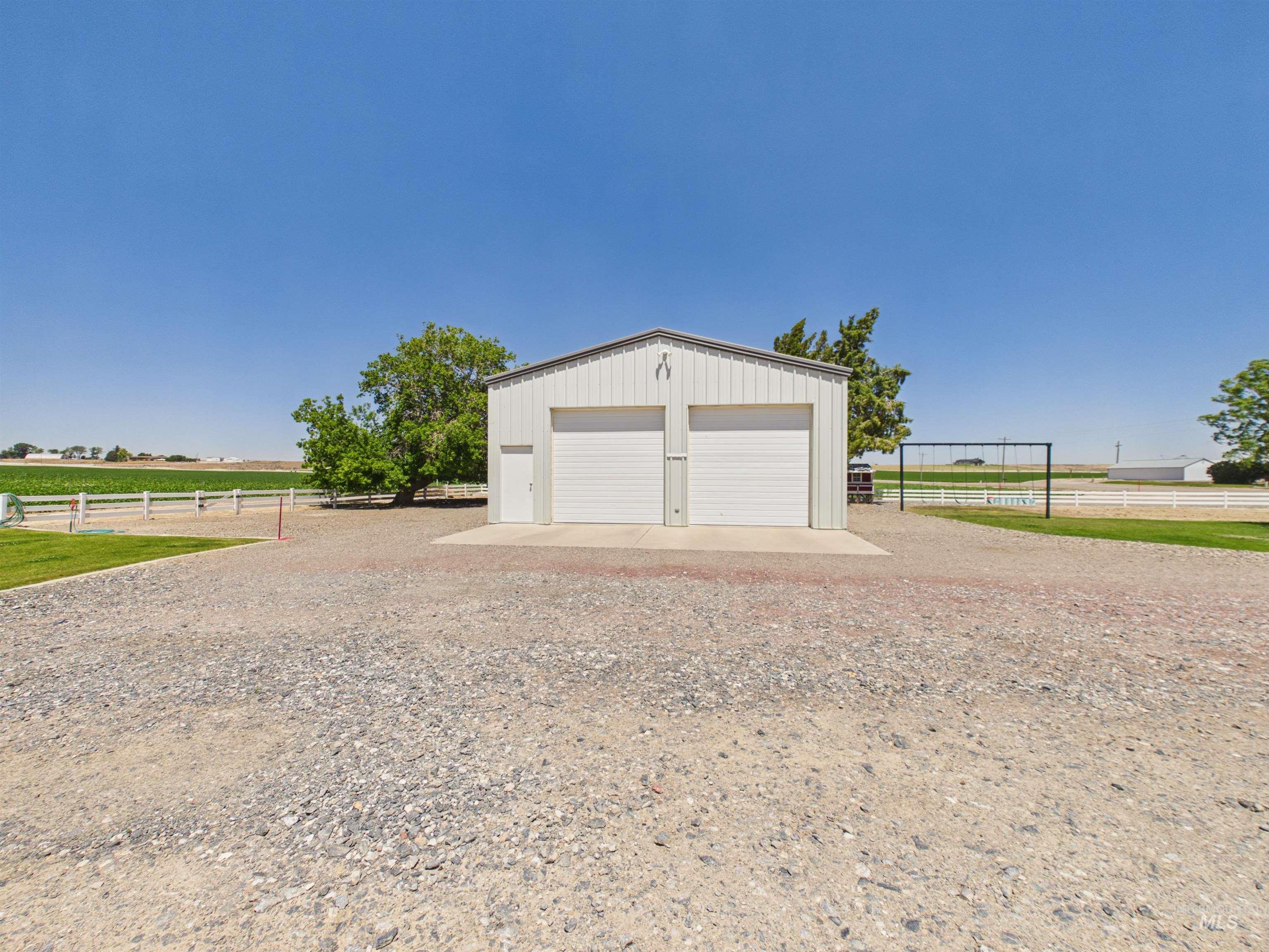 253 N 700 West, Paul, Idaho 83347, 5 Bedrooms, 2.5 Bathrooms, Residential For Sale, Price $575,000, 98991037
