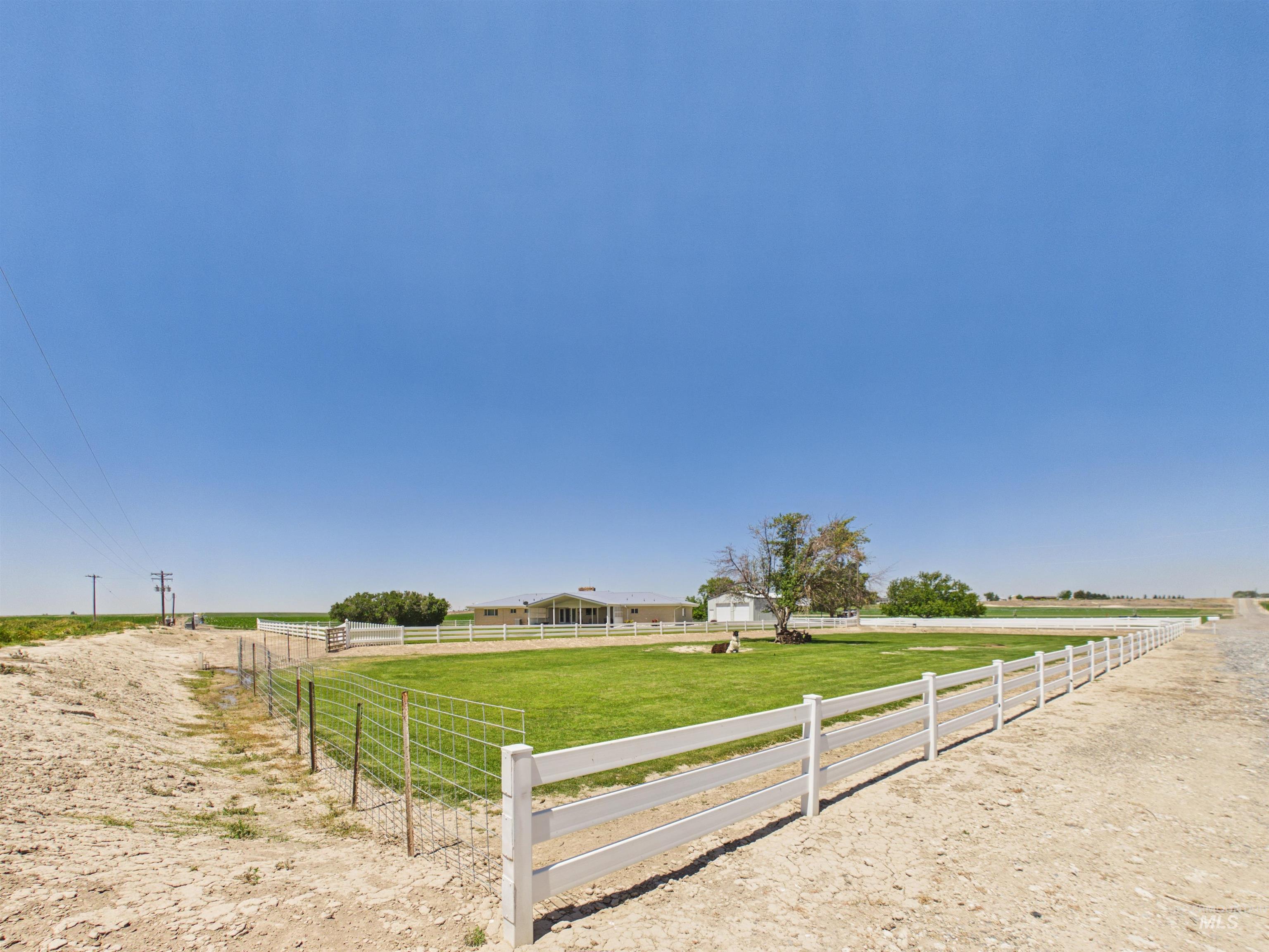 253 N 700 West, Paul, Idaho 83347, 5 Bedrooms, 2.5 Bathrooms, Residential For Sale, Price $575,000, 98991037