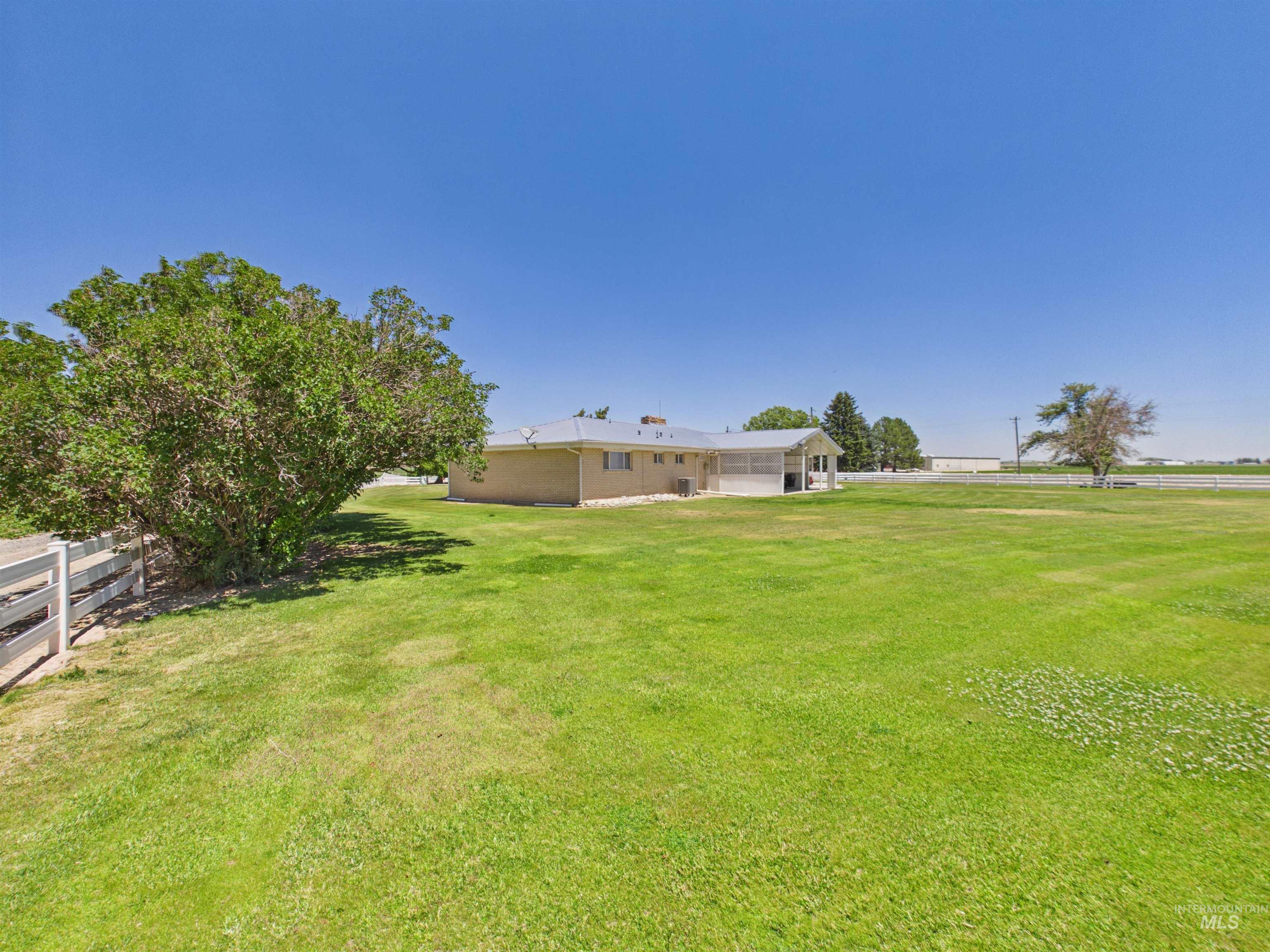 253 N 700 West, Paul, Idaho 83347, 5 Bedrooms, 2.5 Bathrooms, Residential For Sale, Price $575,000, 98991037