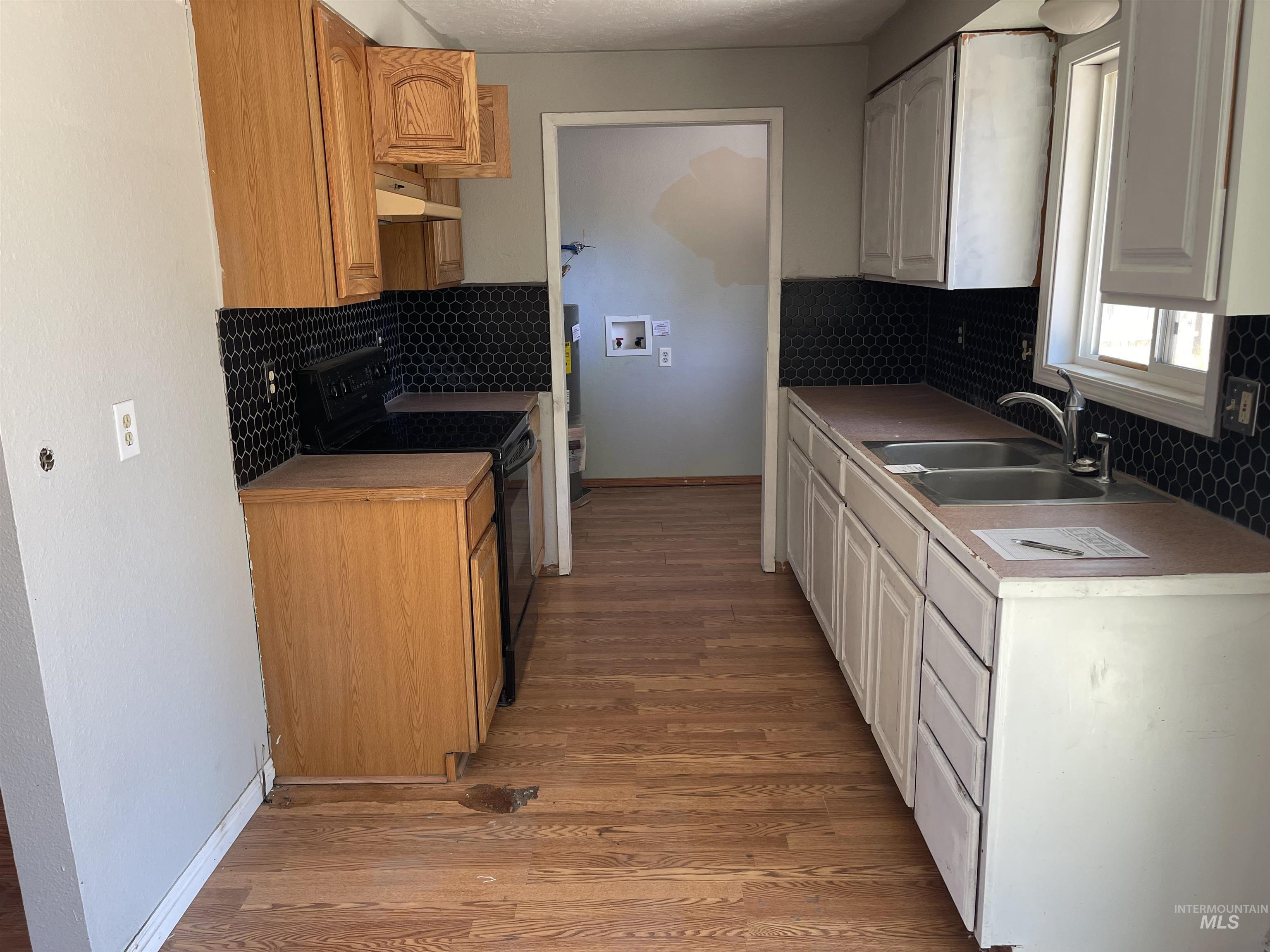 511 Chestnut St, Mountain Home, Idaho 83647, 3 Bedrooms, 1 Bathroom, Residential For Sale, Price $245,000, 98991040