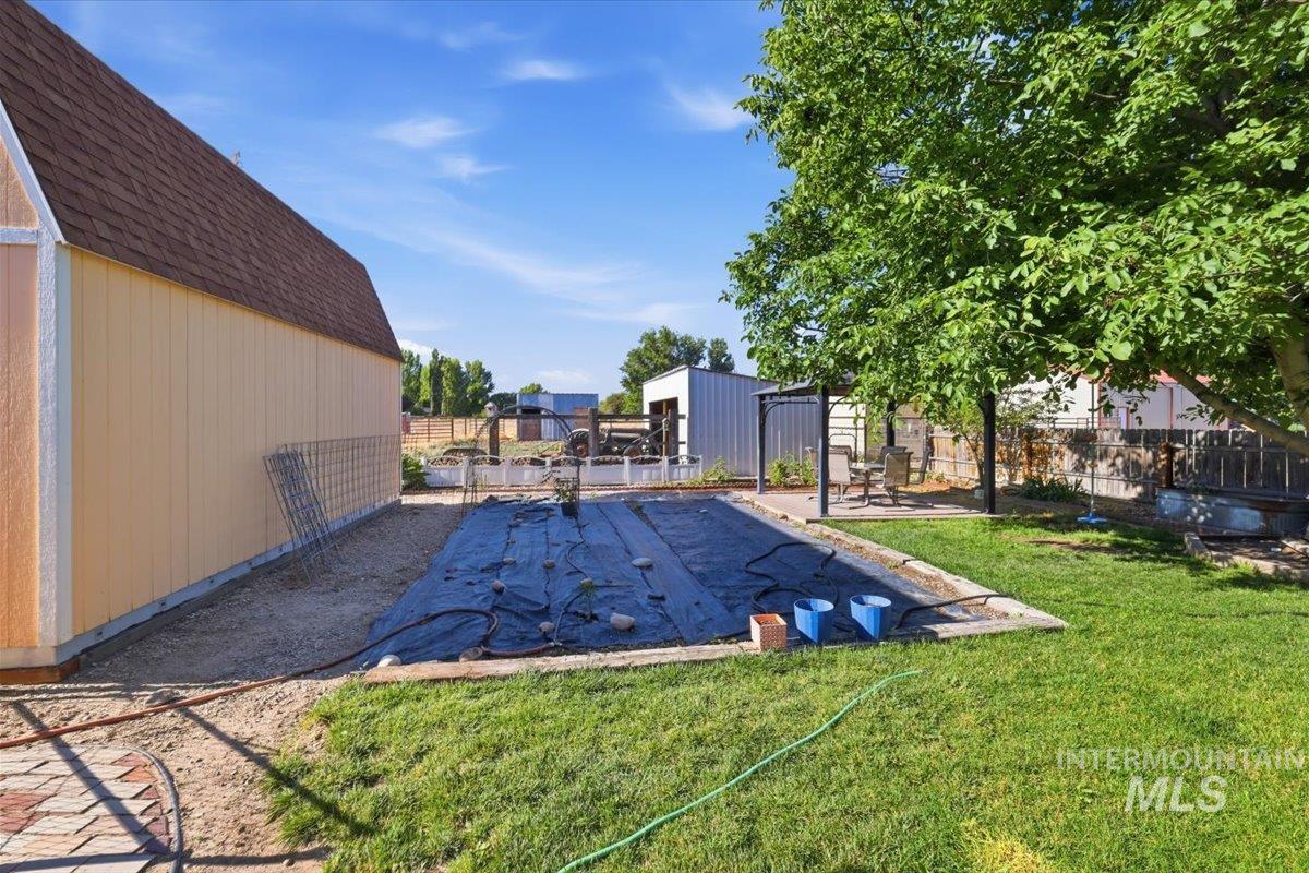 2717 E Victory, Nampa, Idaho 83687, 4 Bedrooms, 3 Bathrooms, Farm & Ranch For Sale, Price $739,900,MLS 98991041