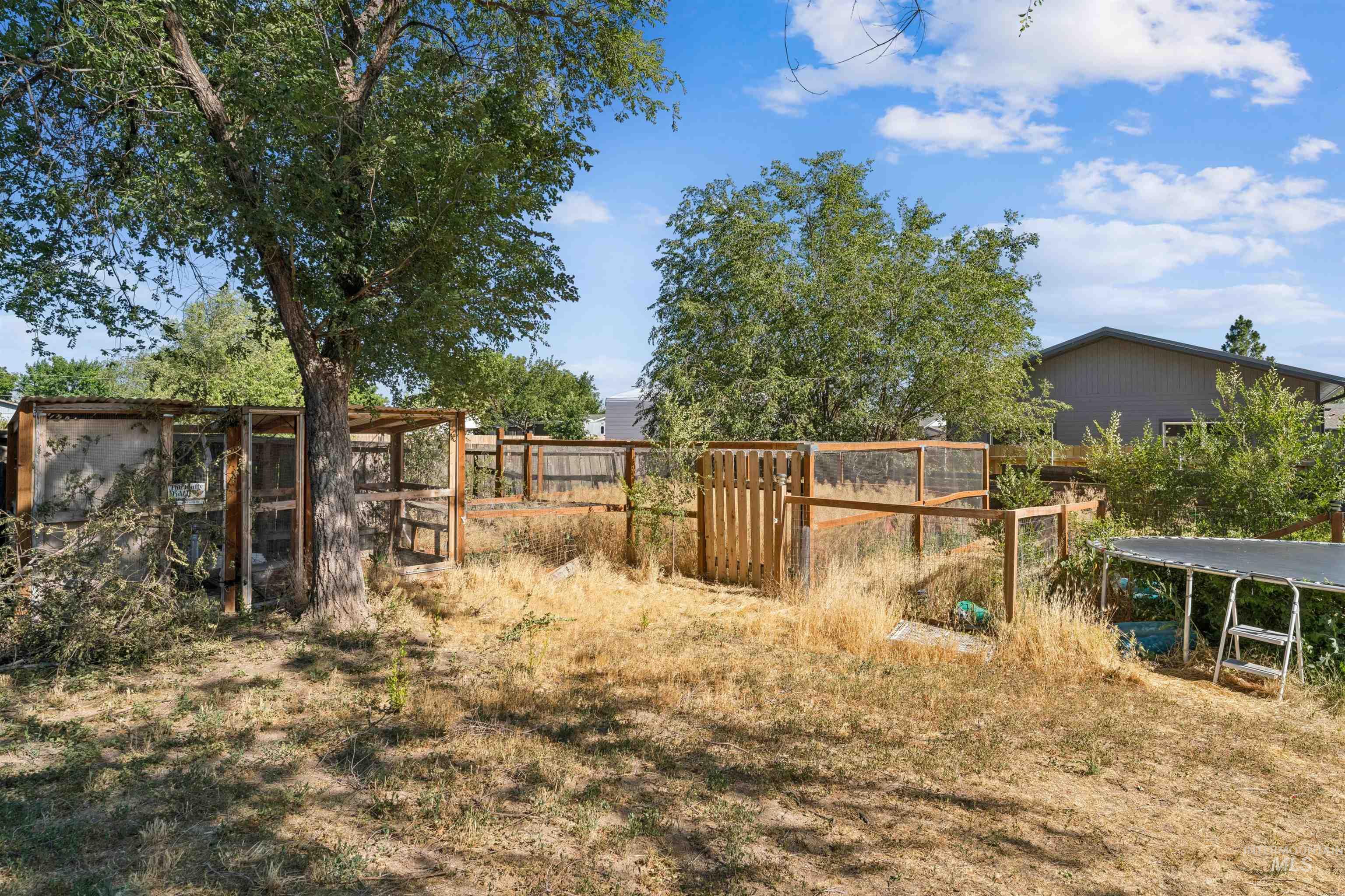 10707 W Blue Fox Ct, Boise, Idaho 83709, 3 Bedrooms, 1 Bathroom, Residential For Sale, Price $385,000, 98991042