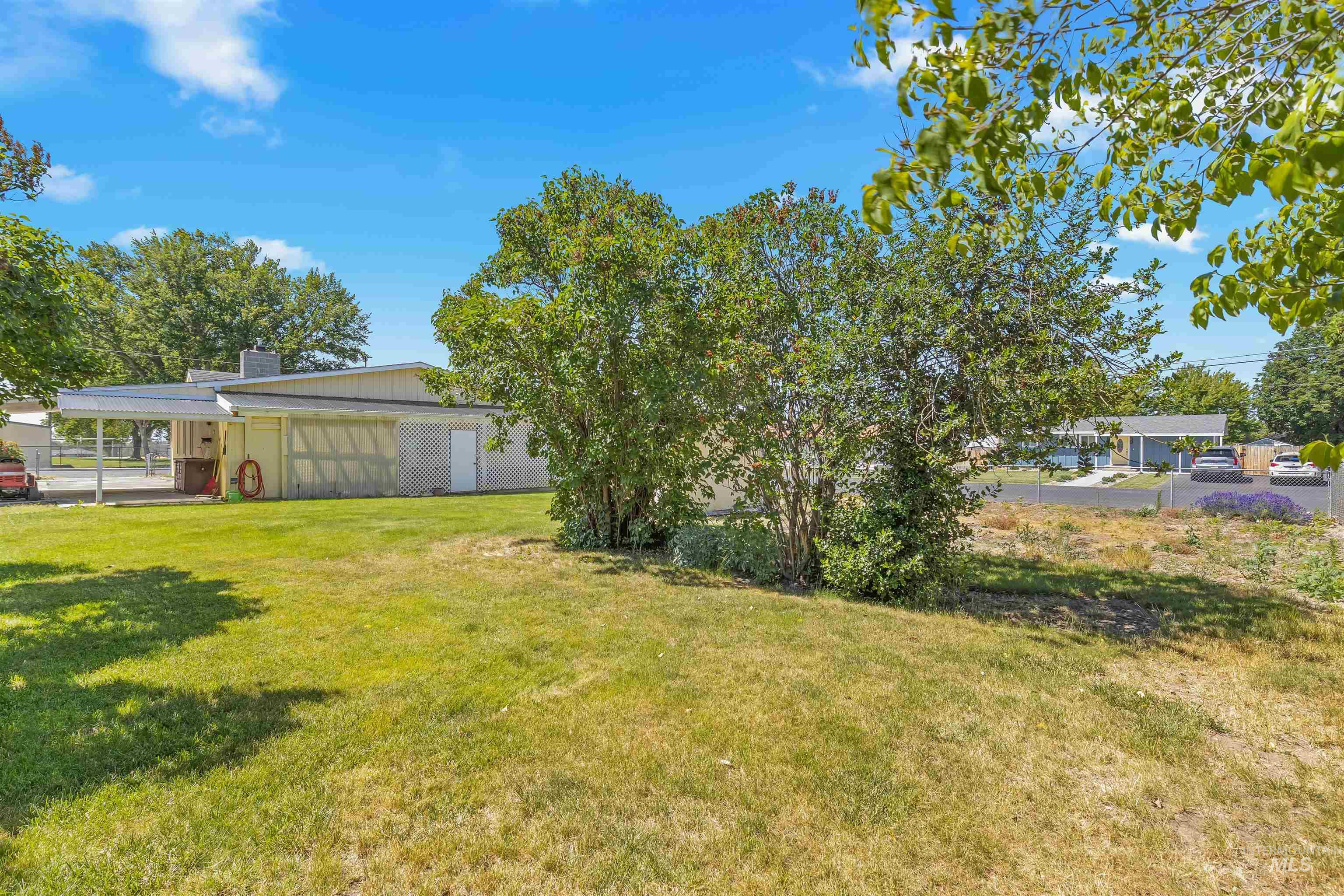 3601 12th Street, Lewiston, Idaho 83501, 2 Bedrooms, 1 Bathroom, Residential For Sale, Price $309,000, 98991044