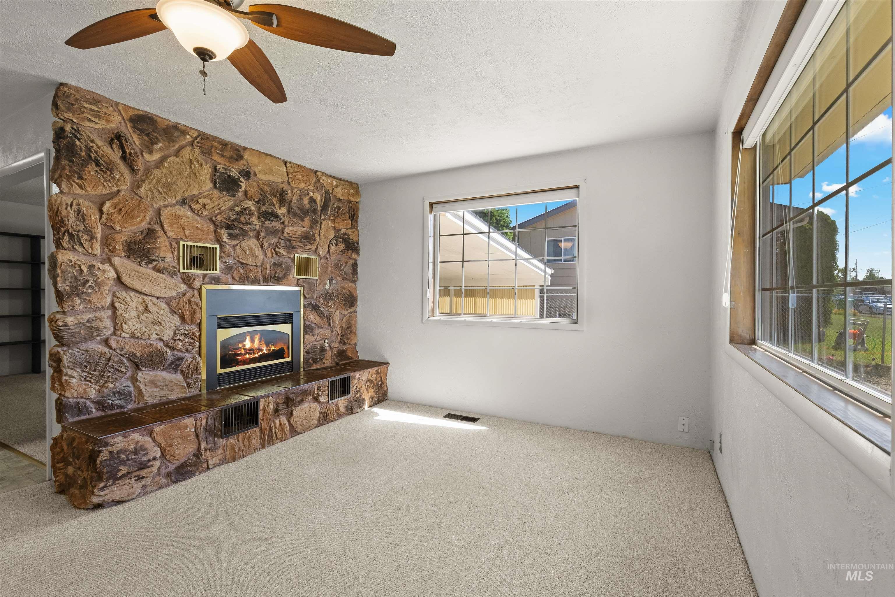 3601 12th Street, Lewiston, Idaho 83501, 2 Bedrooms, 1 Bathroom, Residential For Sale, Price $309,000, 98991044