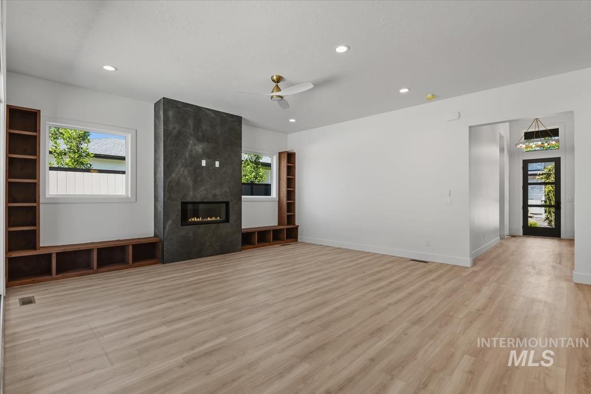 4637 N Collister Dr, Boise, Idaho 83703, 3 Bedrooms, 2.5 Bathrooms, Residential For Sale, Price $860,000, 98991045